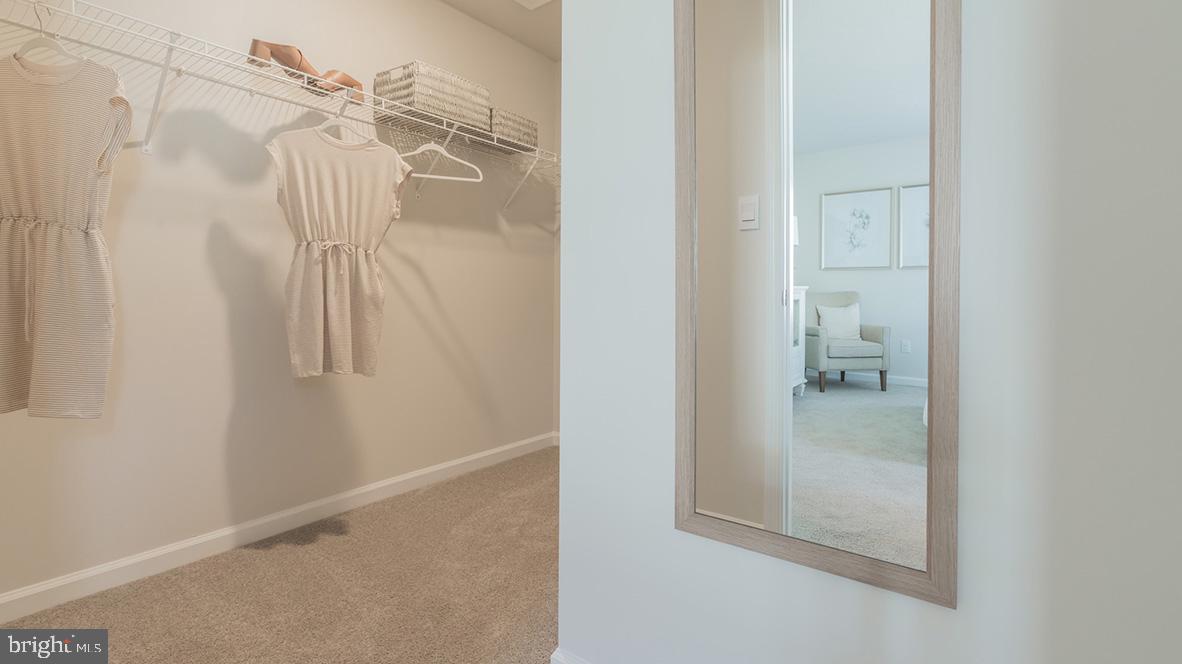 POTTSGROVE HUNT - Residential