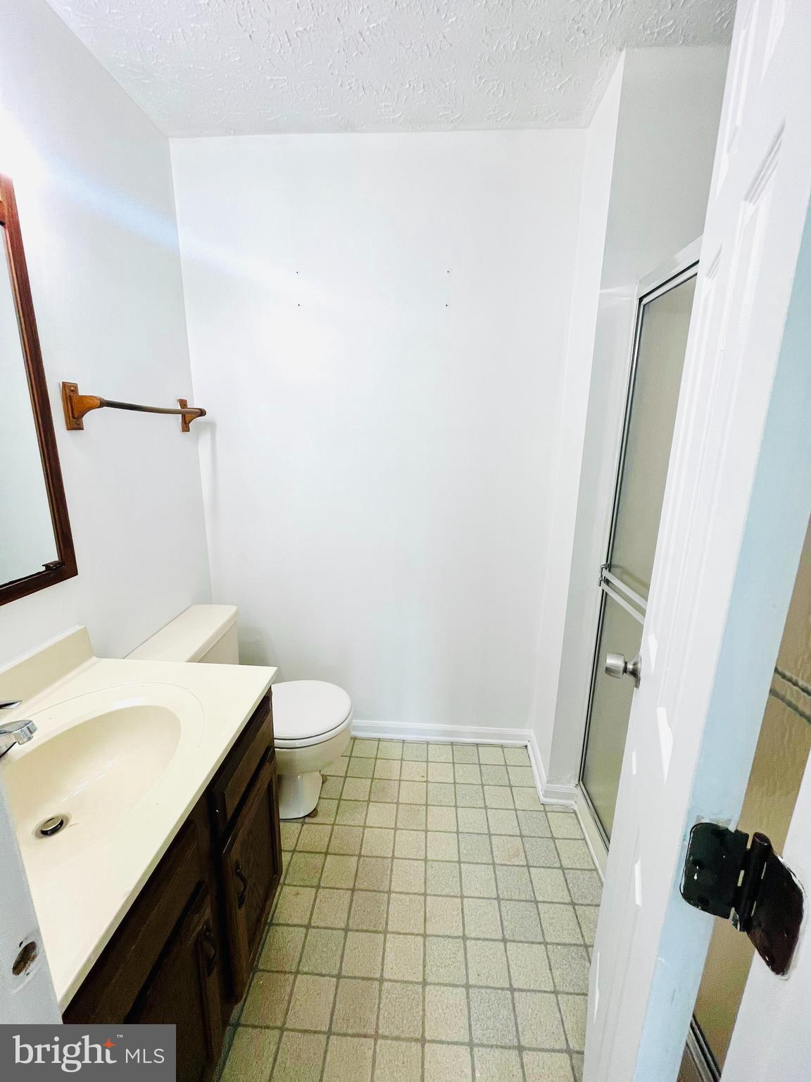 WOODBRIDGE CENTER - Residential