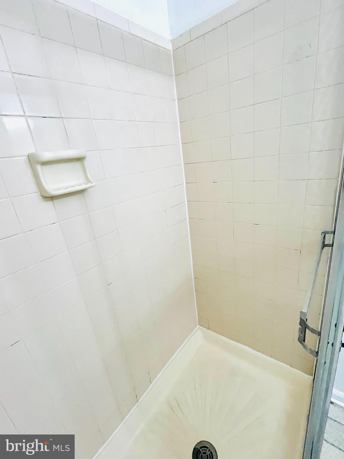 WOODBRIDGE CENTER - Residential