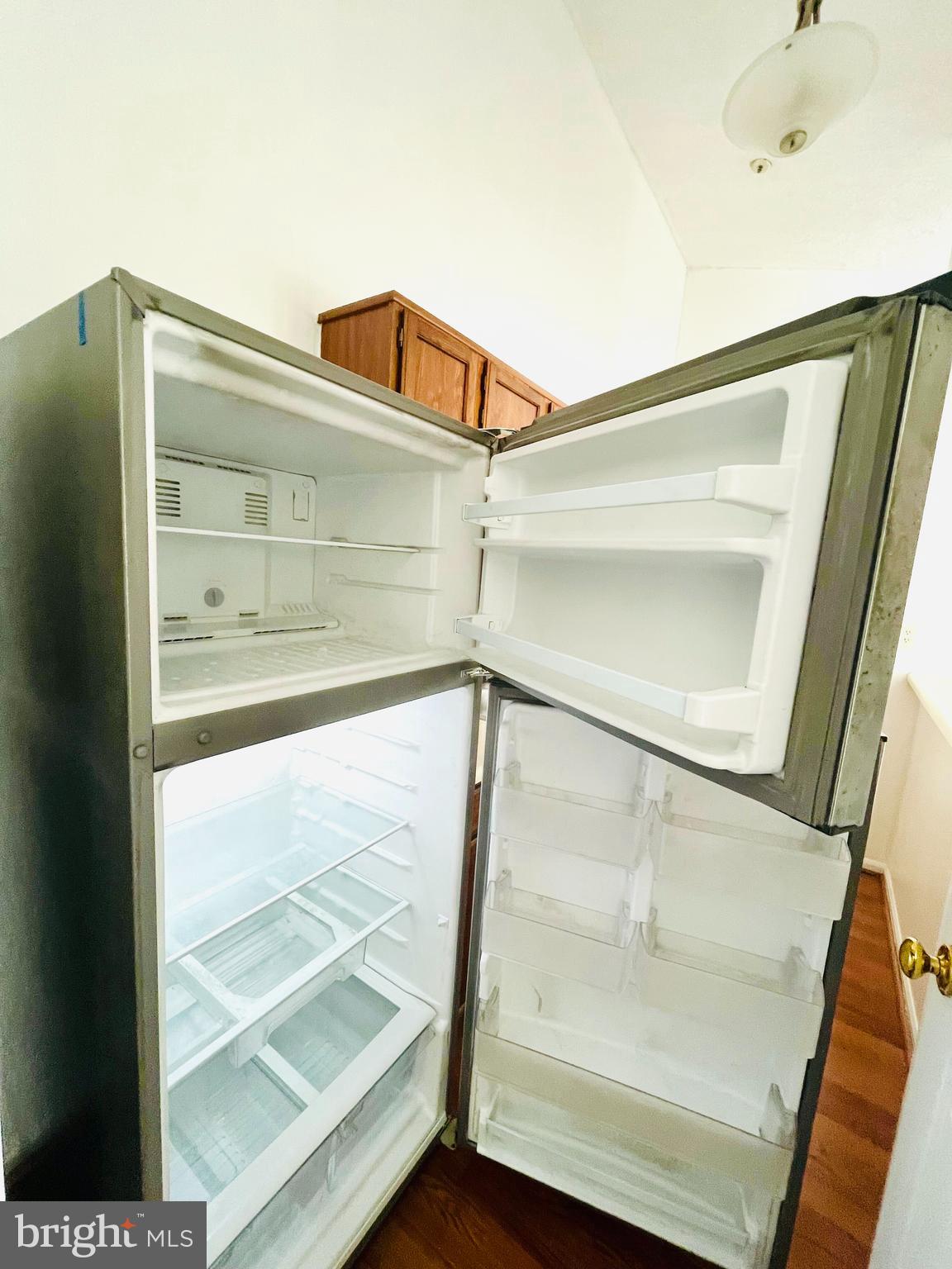 WOODBRIDGE CENTER - Residential