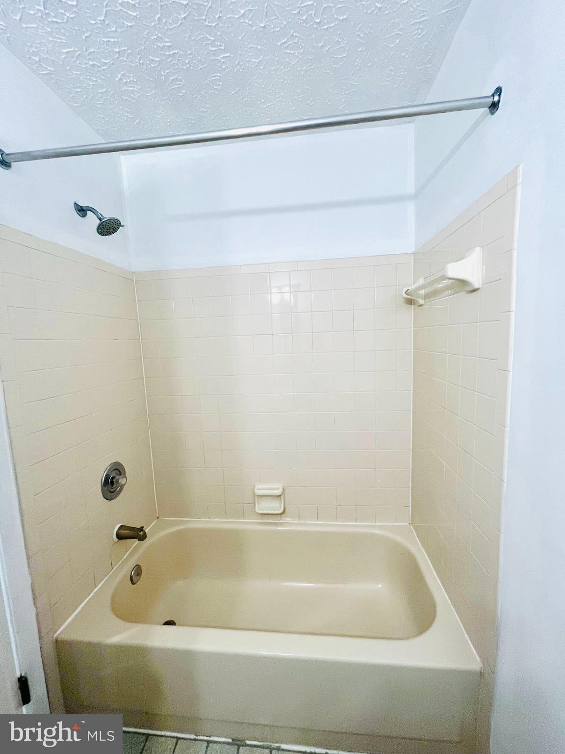 WOODBRIDGE CENTER - Residential