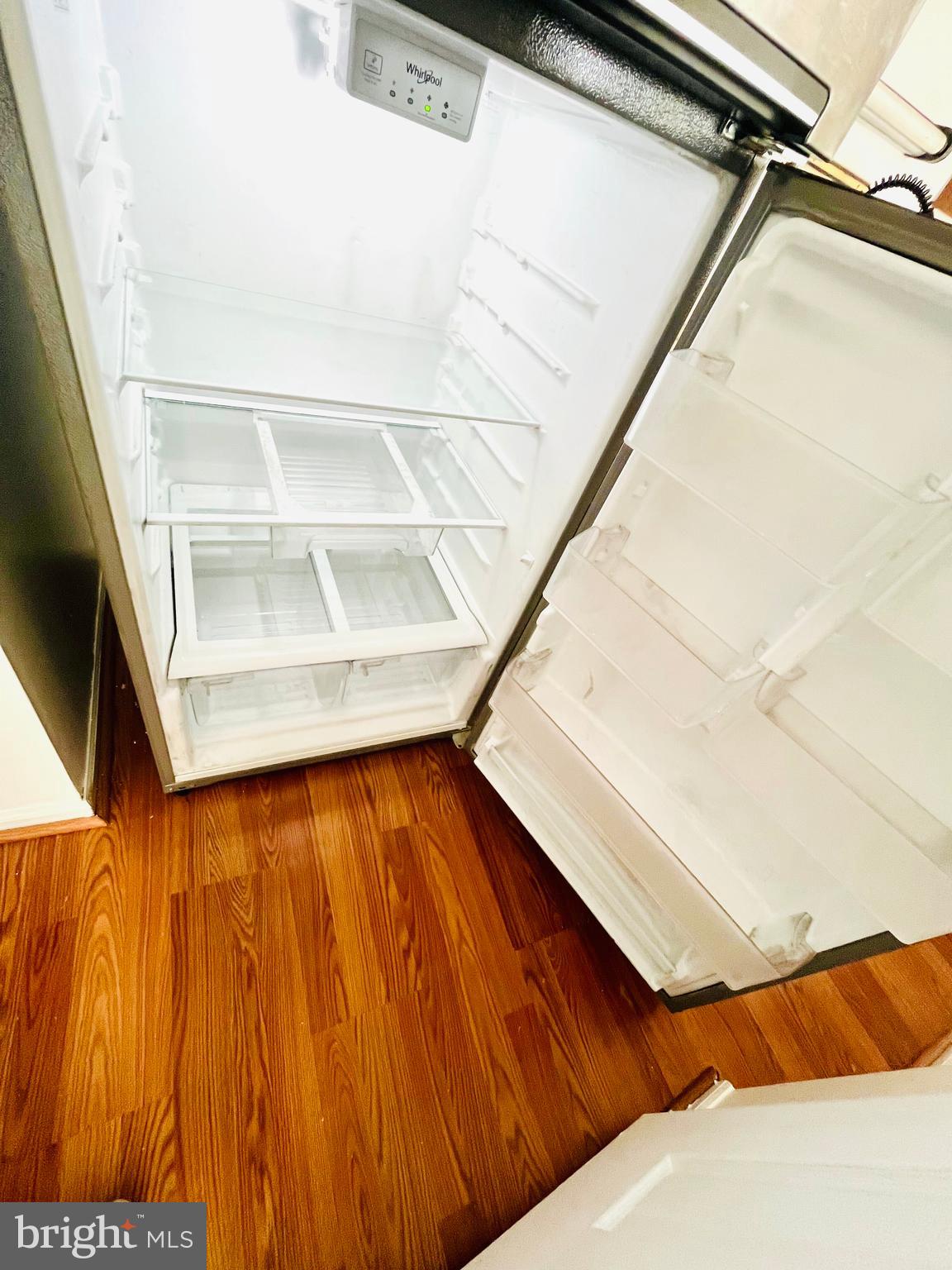 WOODBRIDGE CENTER - Residential