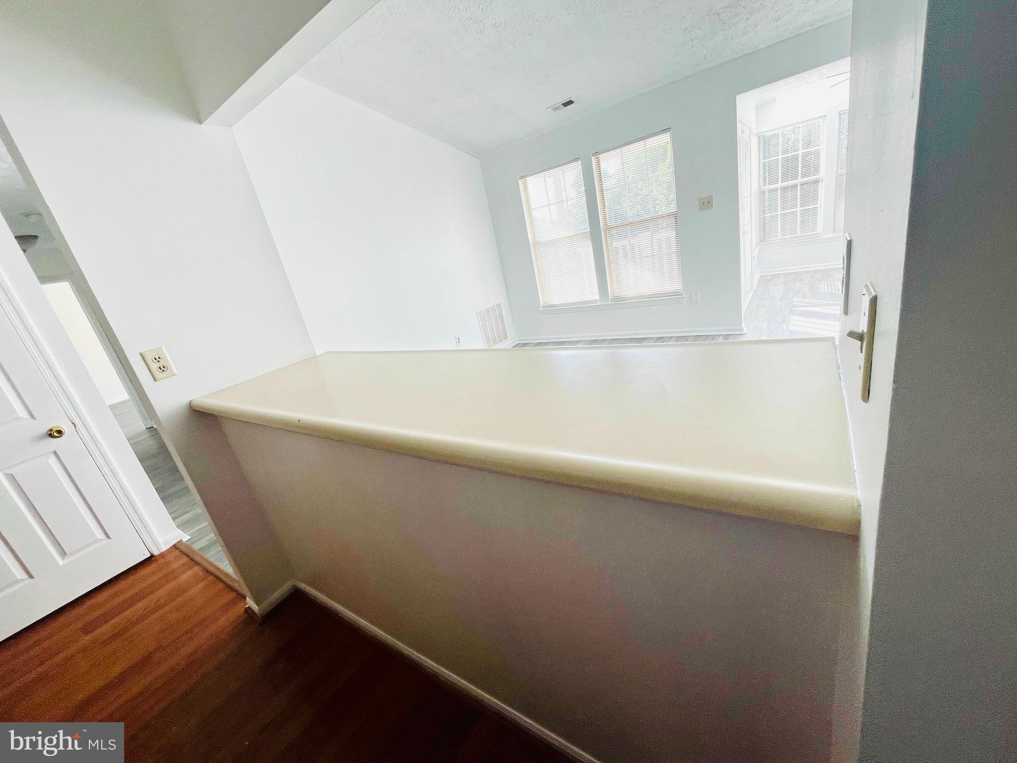 1301 CLOVER VALLEY WAY M