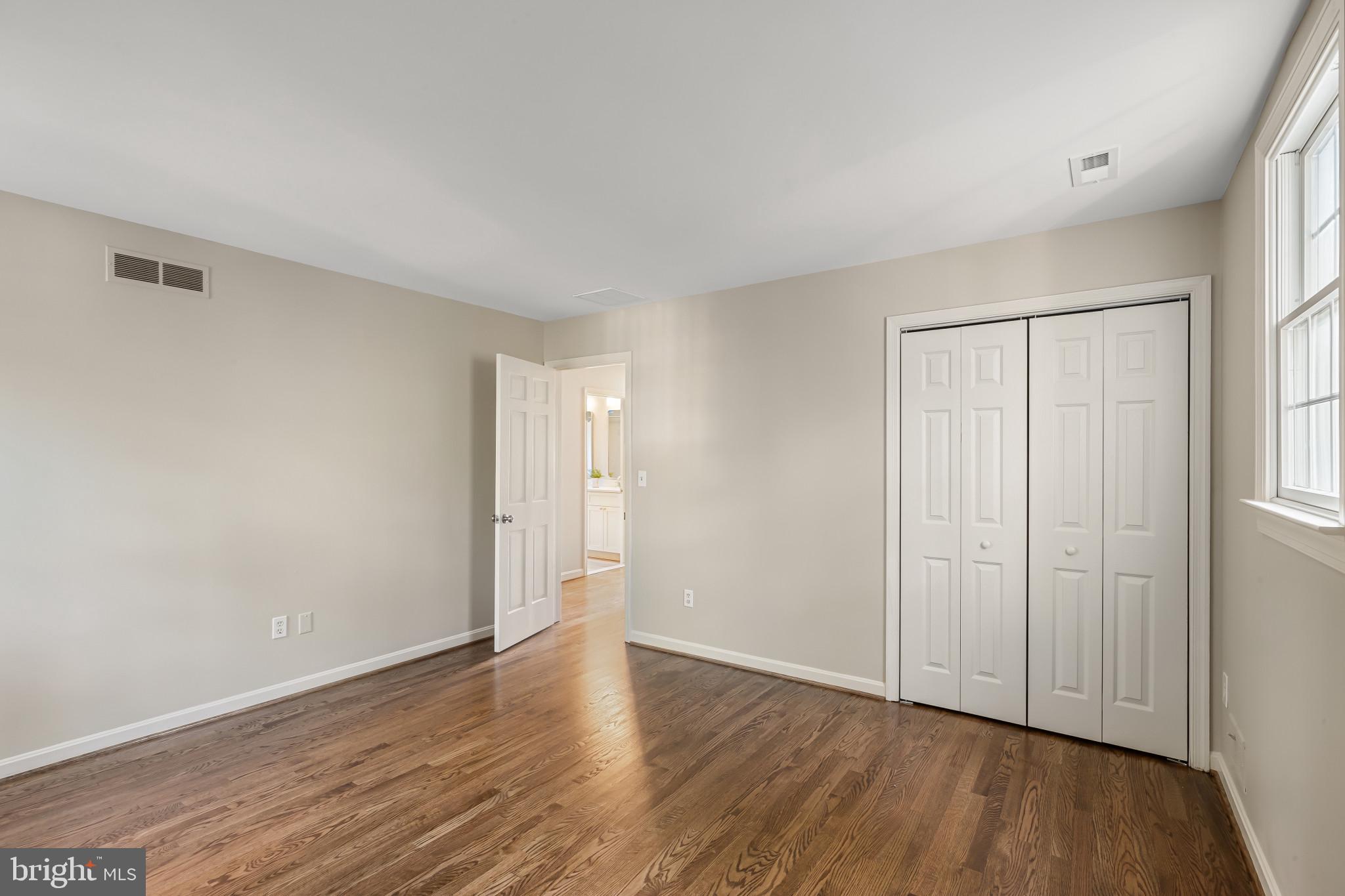 FAIR OAKS ON THE MAGOTHY - Residential