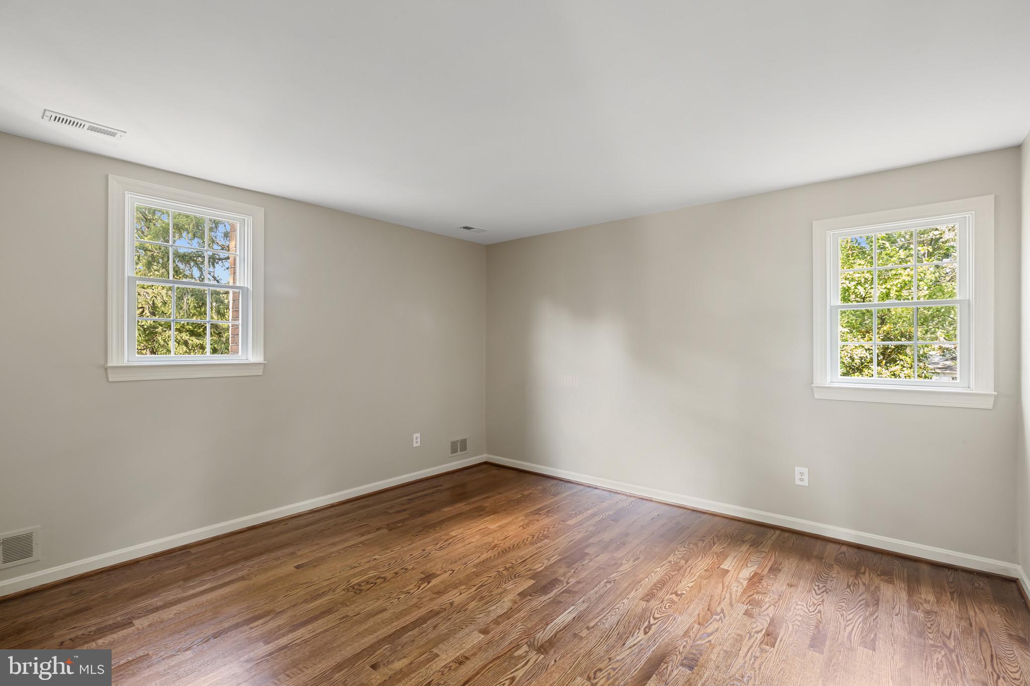 FAIR OAKS ON THE MAGOTHY - Residential