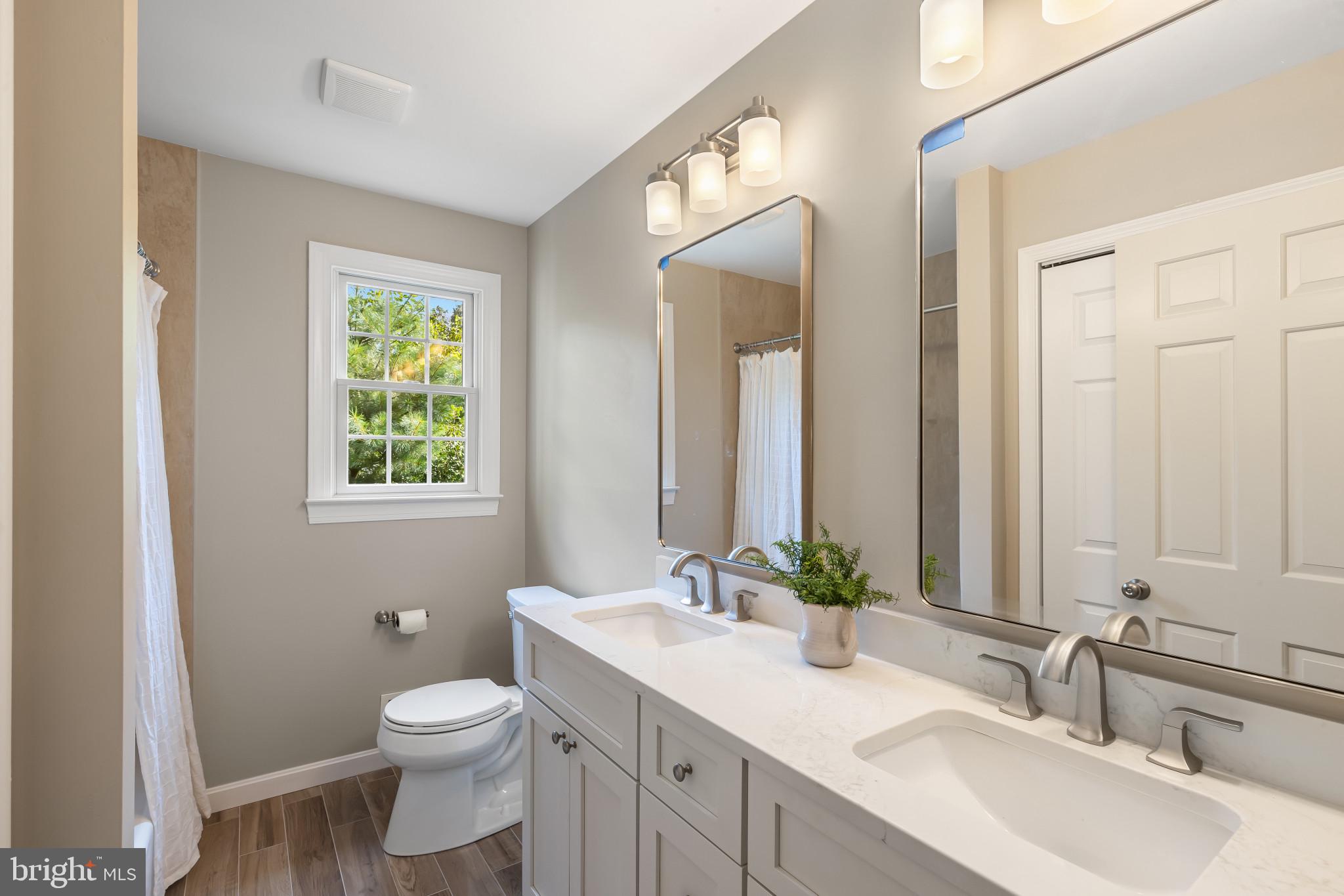 FAIR OAKS ON THE MAGOTHY - Residential