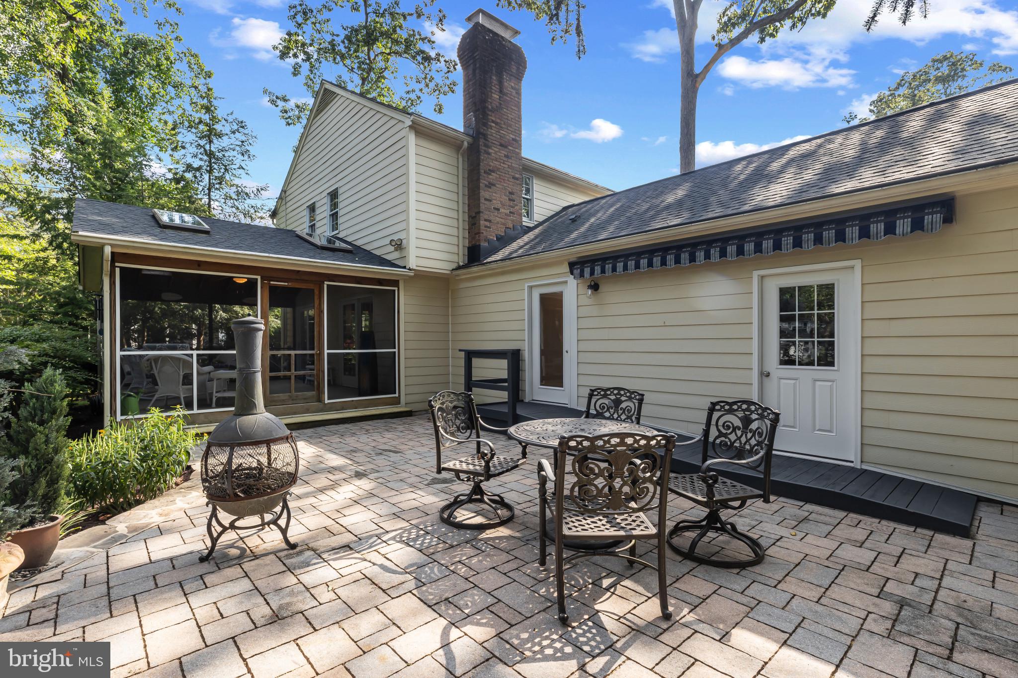 FAIR OAKS ON THE MAGOTHY - Residential