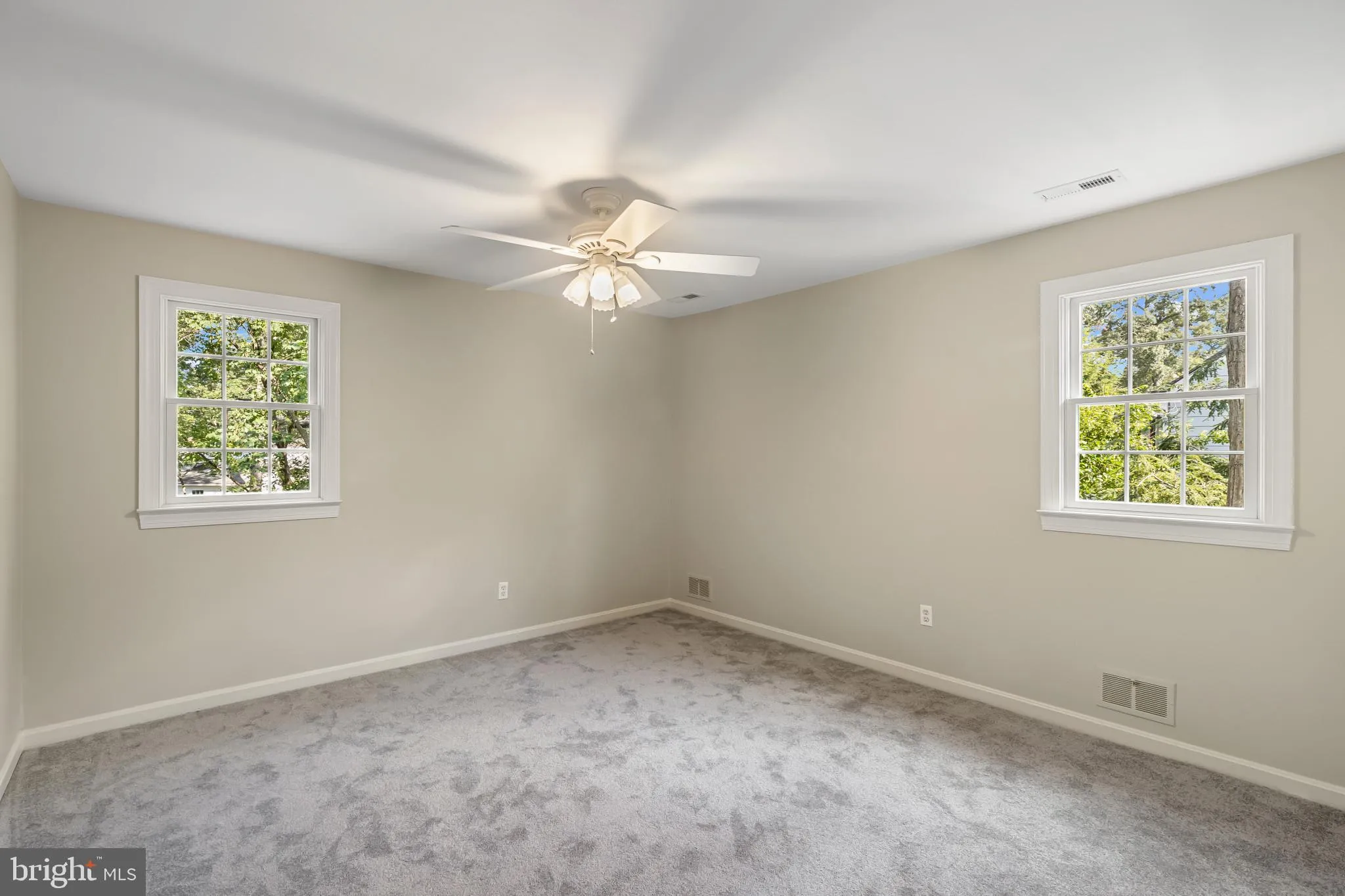 Severna Park, Maryland 21146, United States, 4 Bedrooms Bedrooms, ,3 BathroomsBathrooms,Residential,Coming Soon,176023