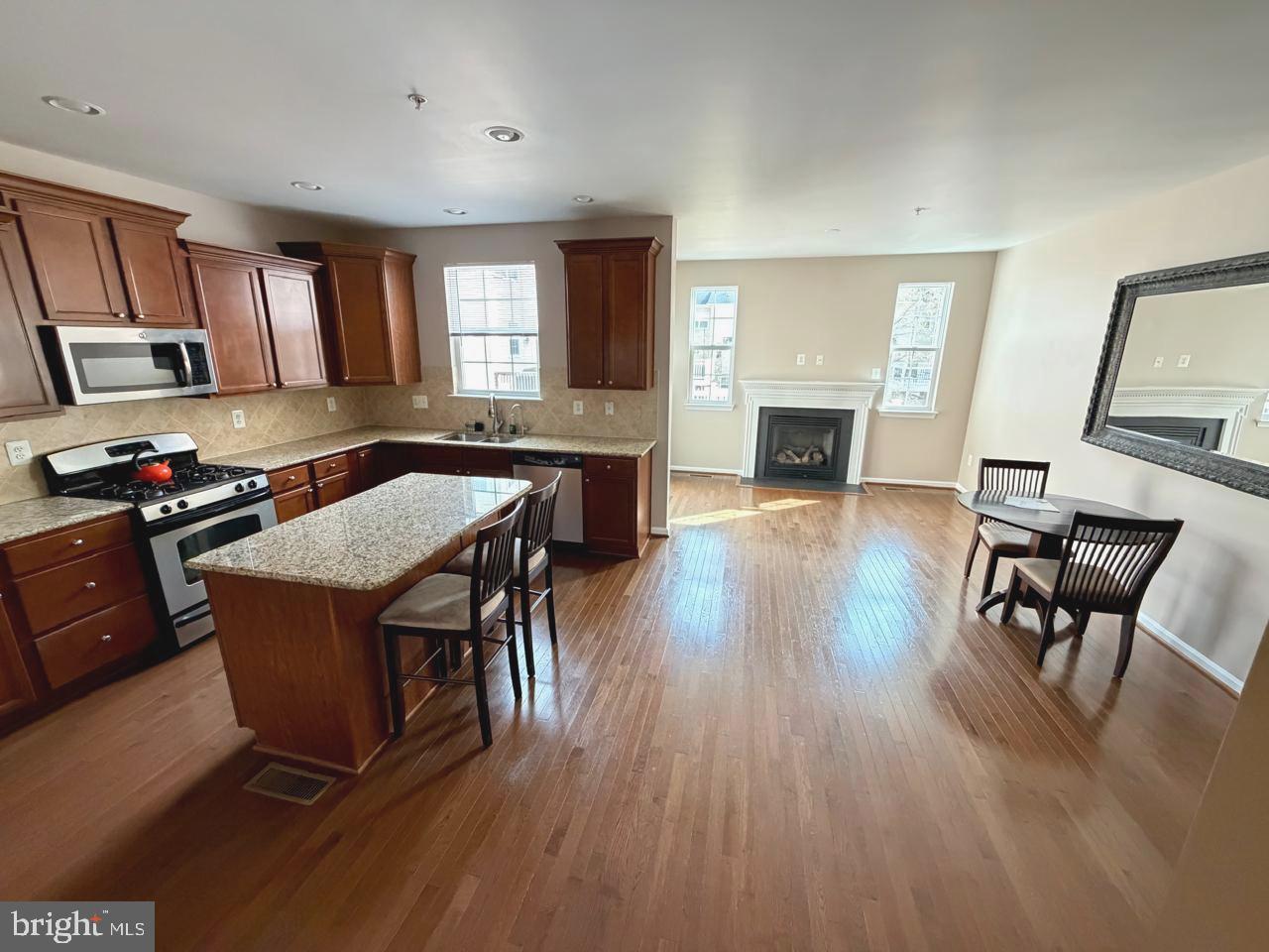 TANYARD SPRINGS - Residential