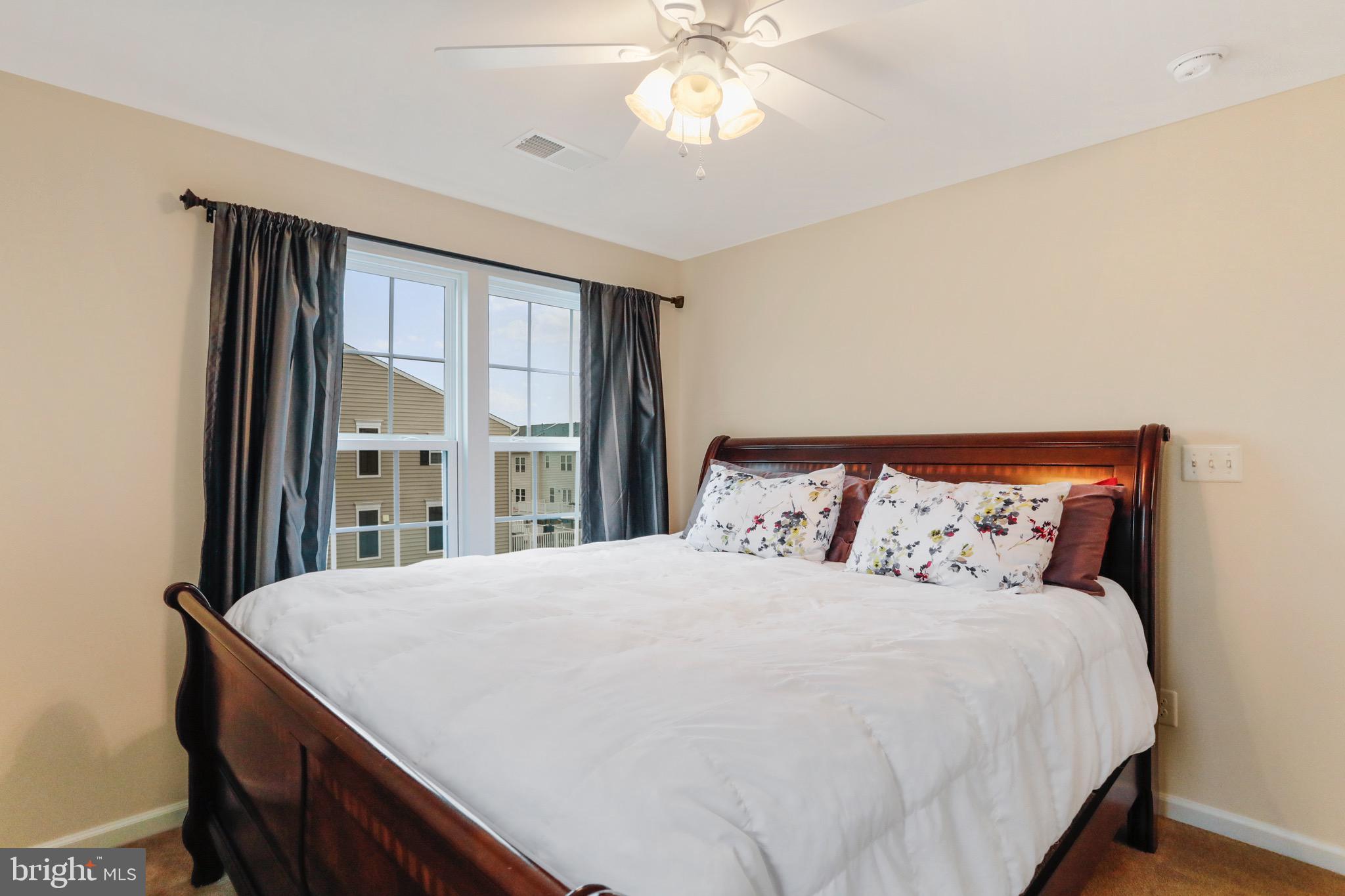 LAKE FREDERICK - Residential