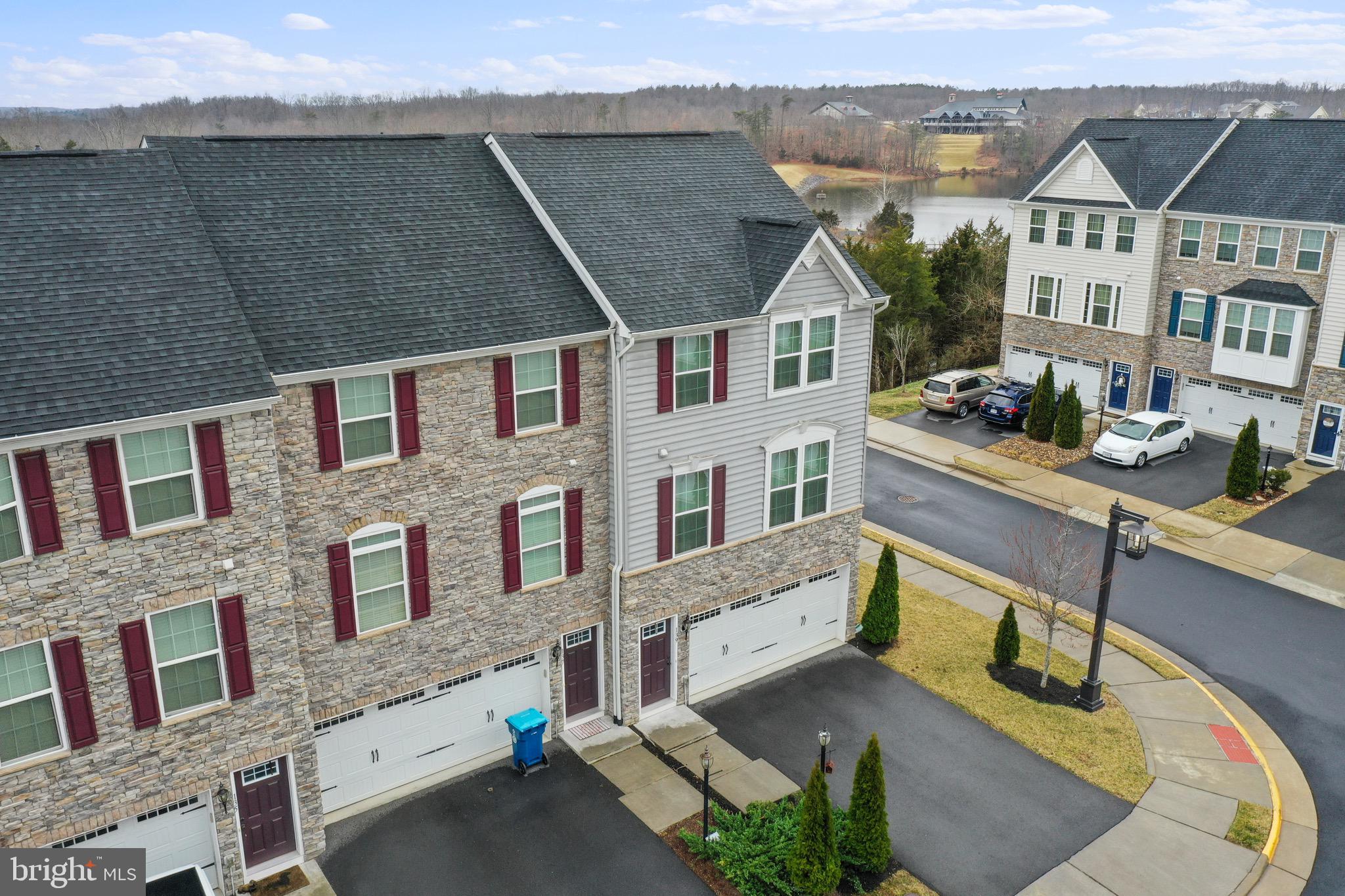 LAKE FREDERICK - Residential