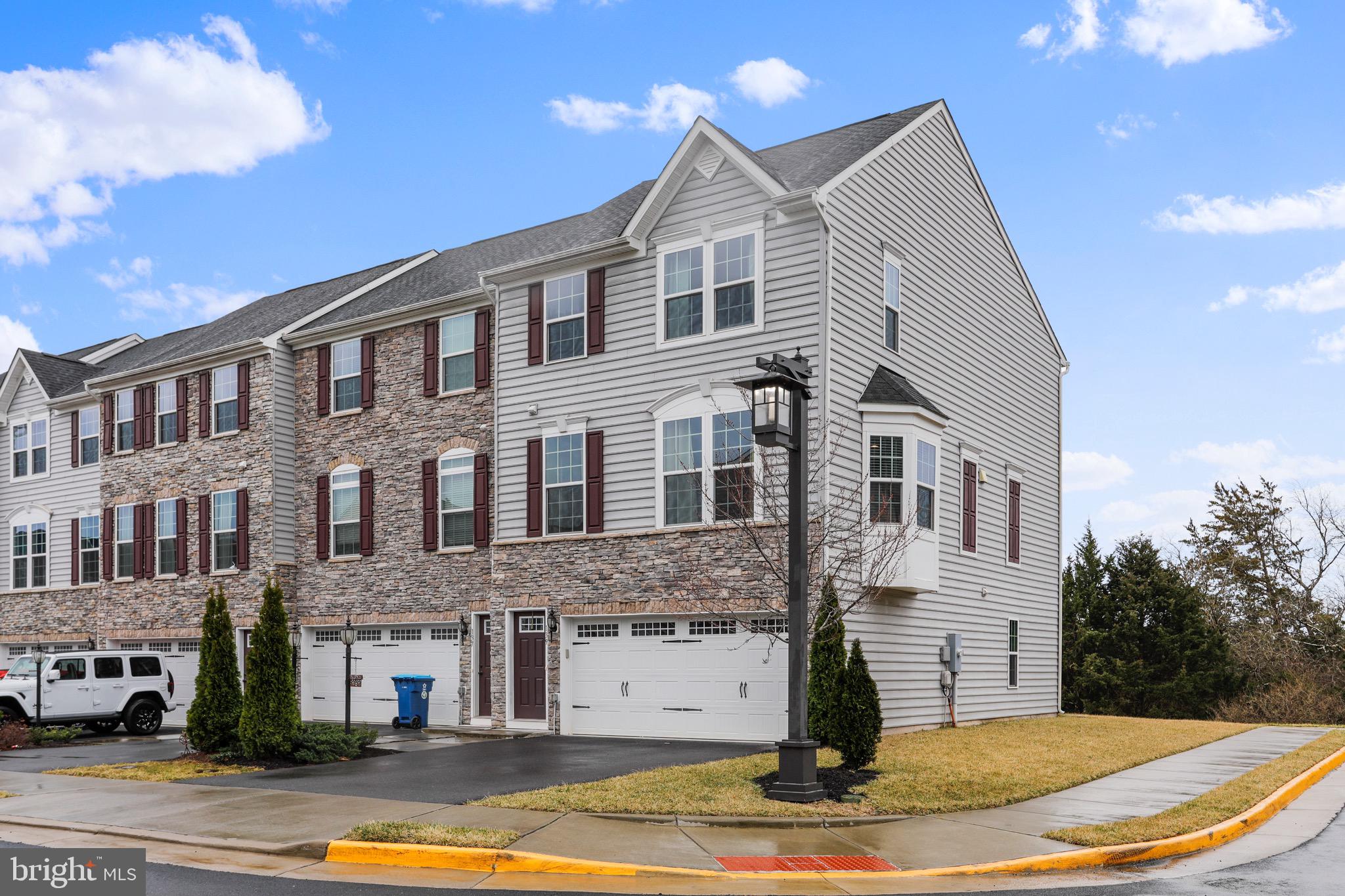 LAKE FREDERICK - Residential