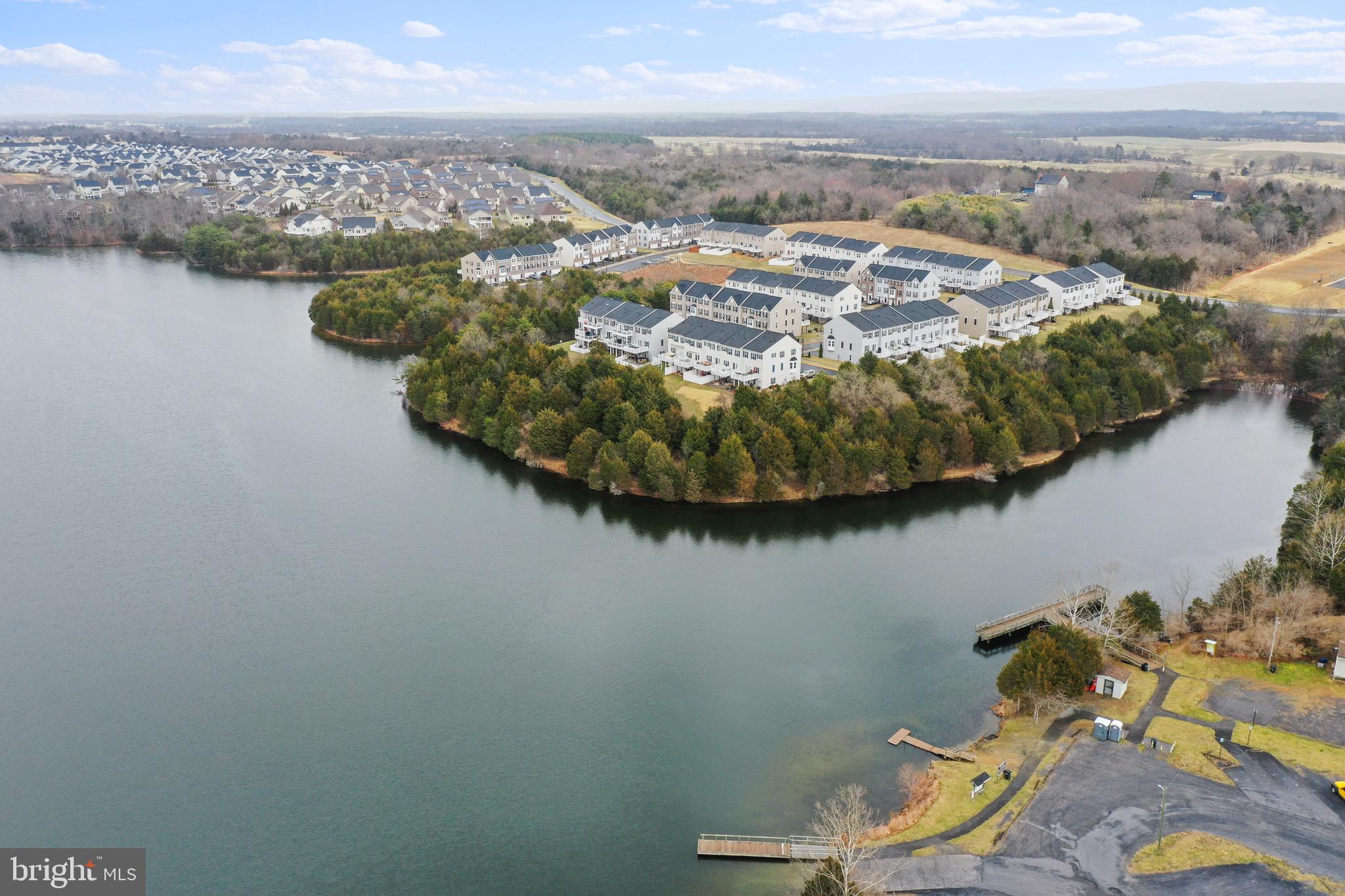 LAKE FREDERICK - Residential