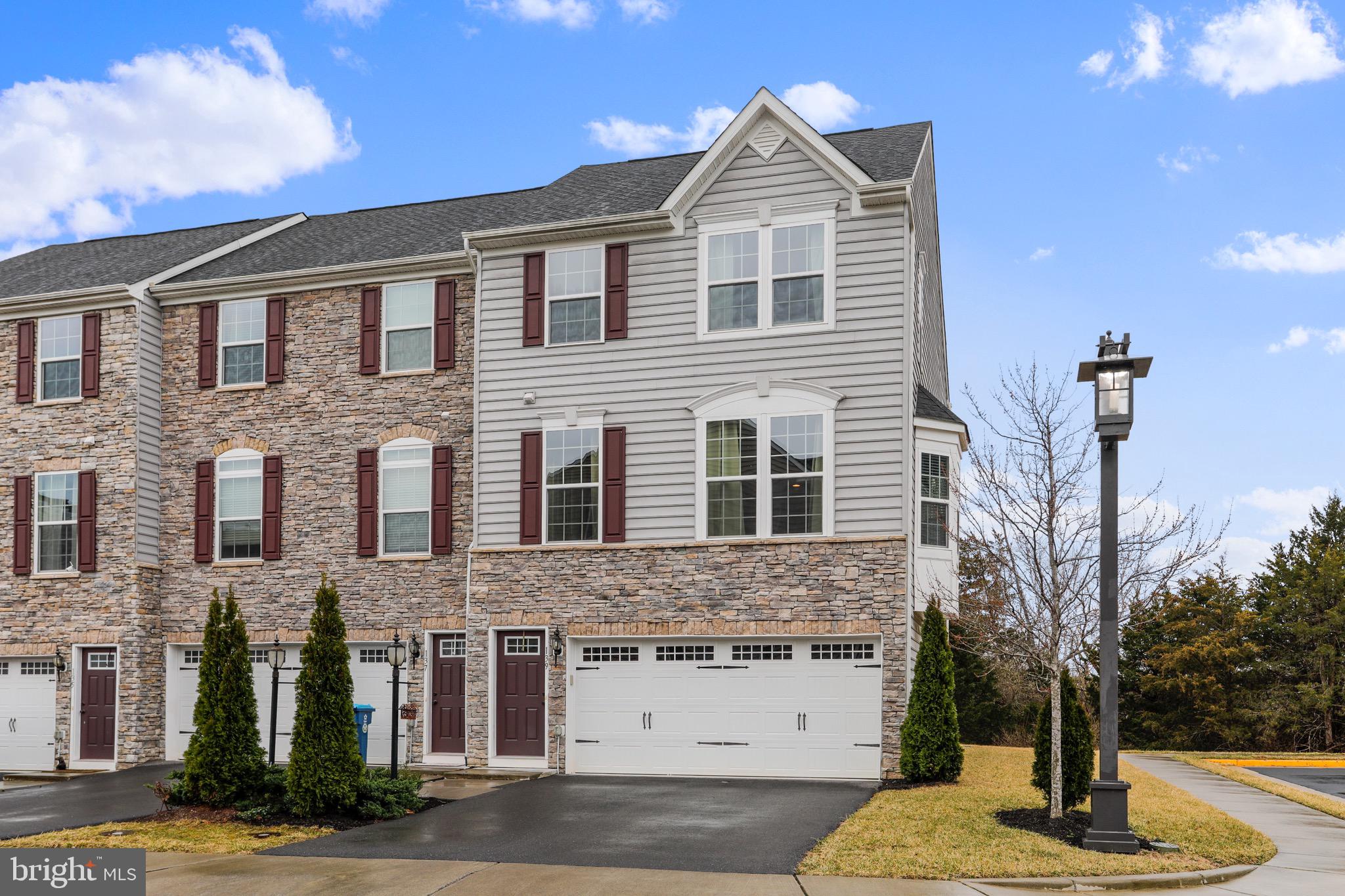 LAKE FREDERICK - Residential