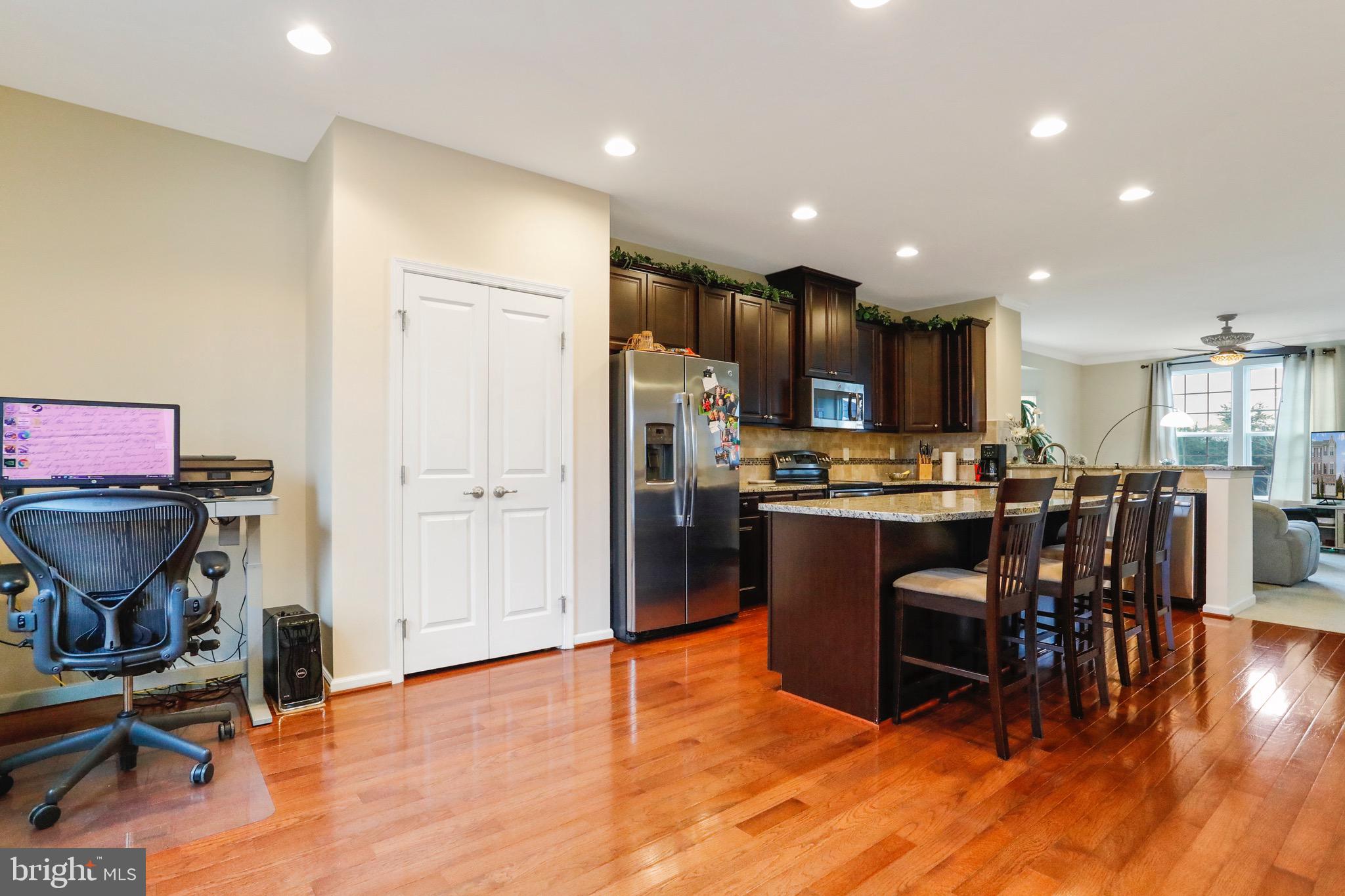 LAKE FREDERICK - Residential