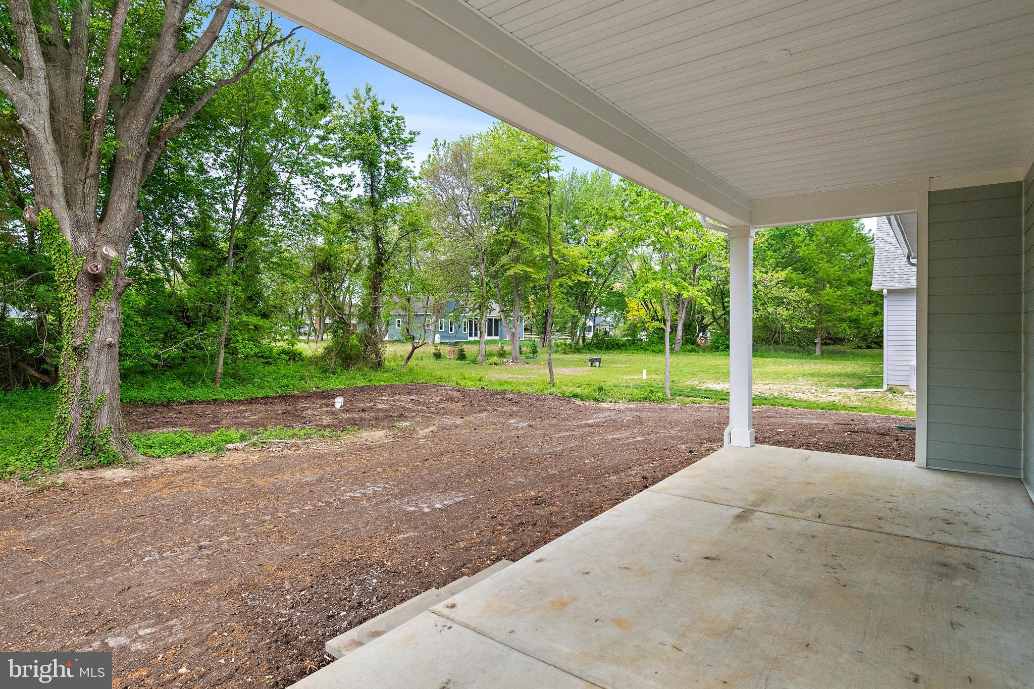 QUEEN ANNE COLONY - Residential