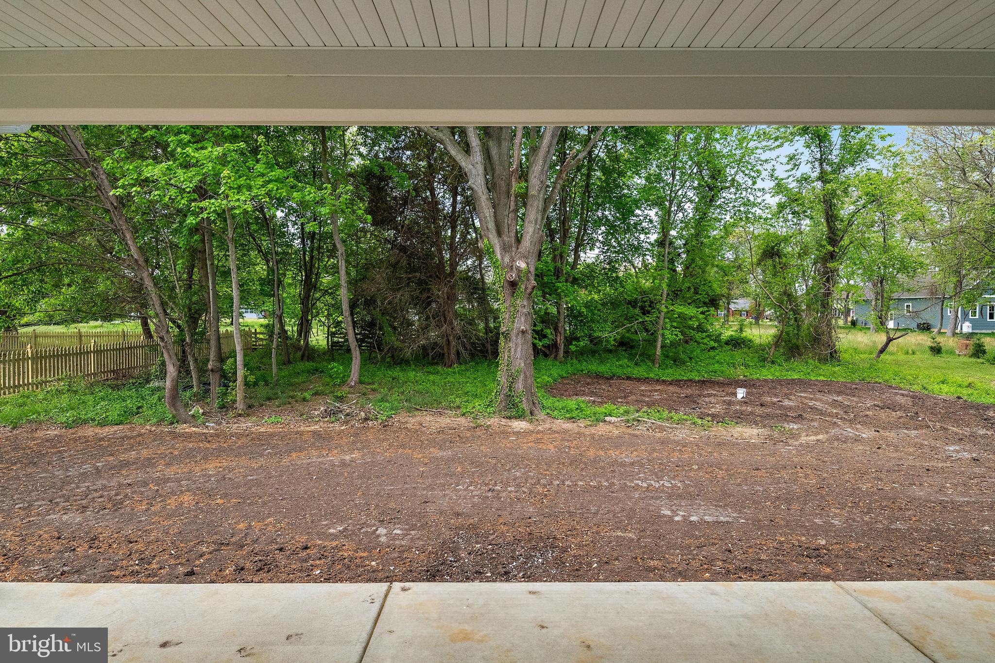 QUEEN ANNE COLONY - Residential