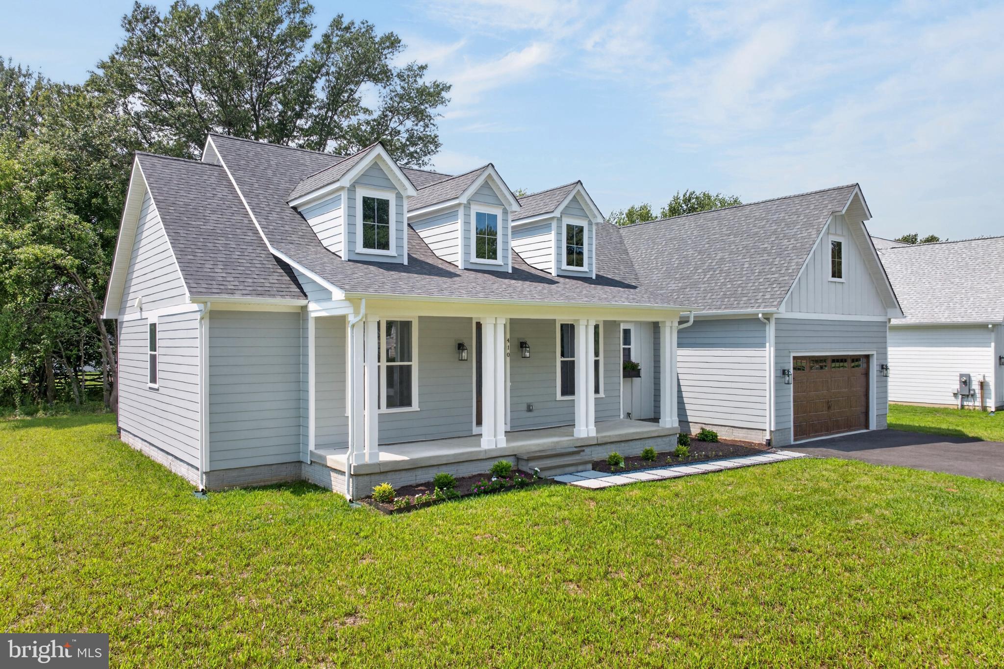410 5 FARMS DRIVE