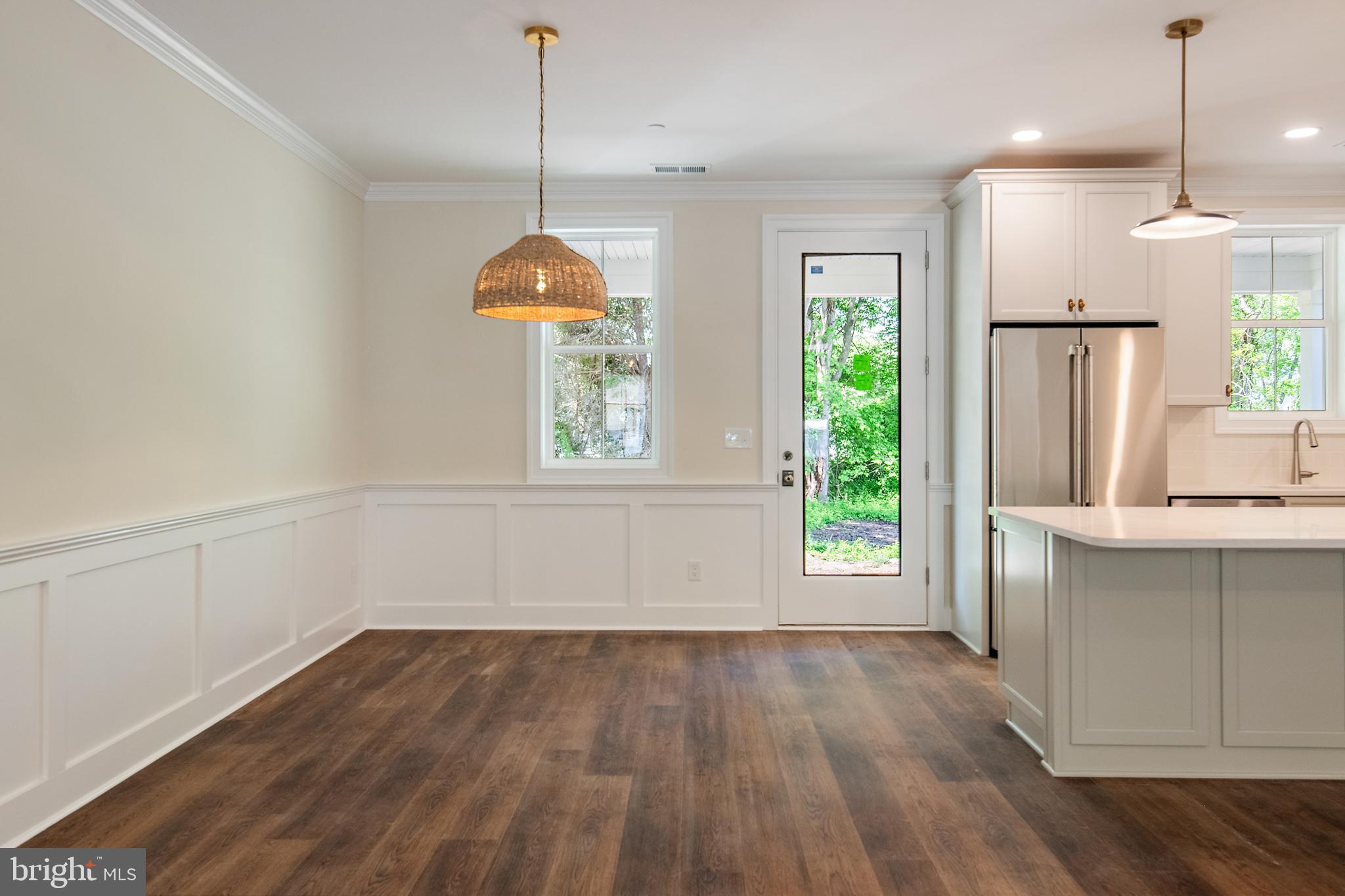 QUEEN ANNE COLONY - Residential