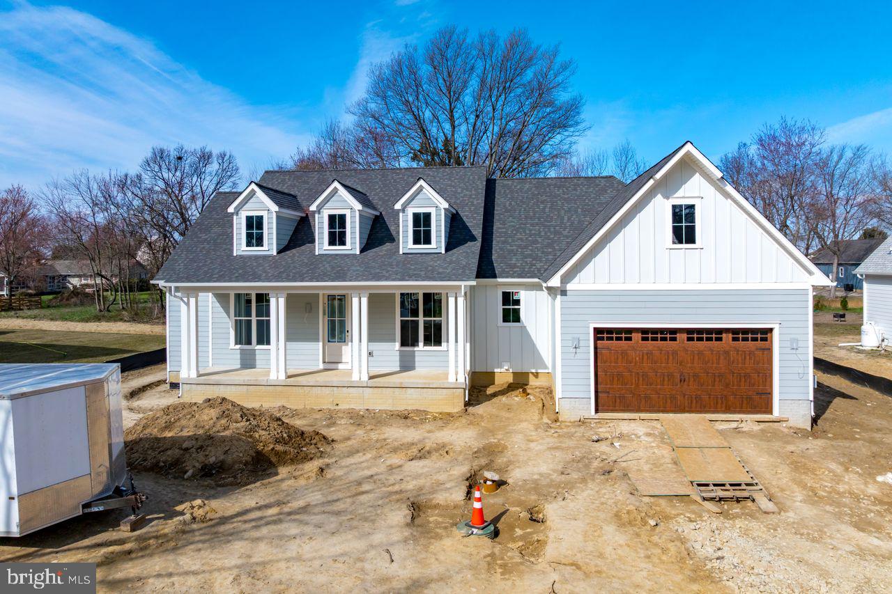 QUEEN ANNE COLONY - Residential