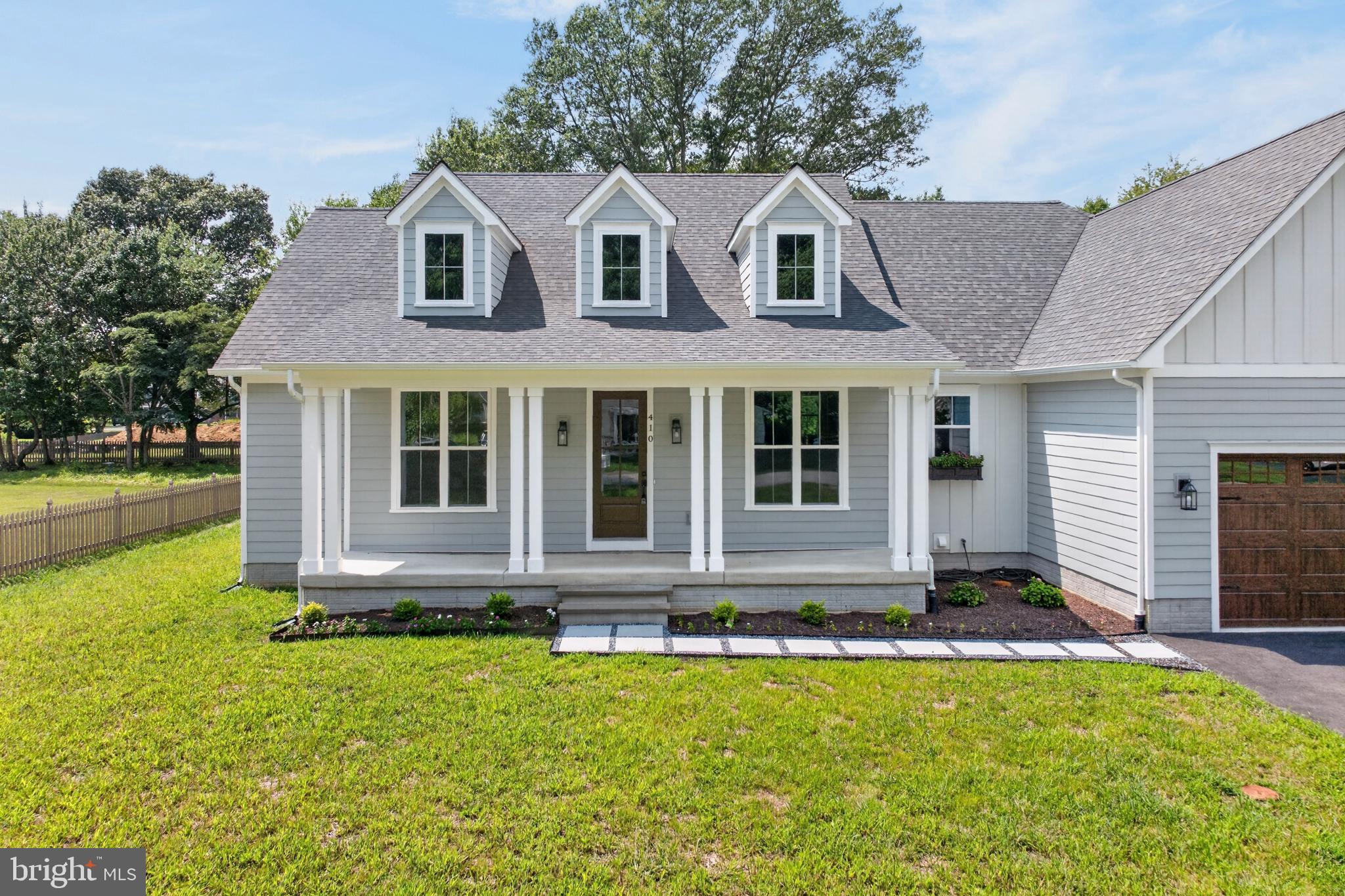 410 5 FARMS DRIVE