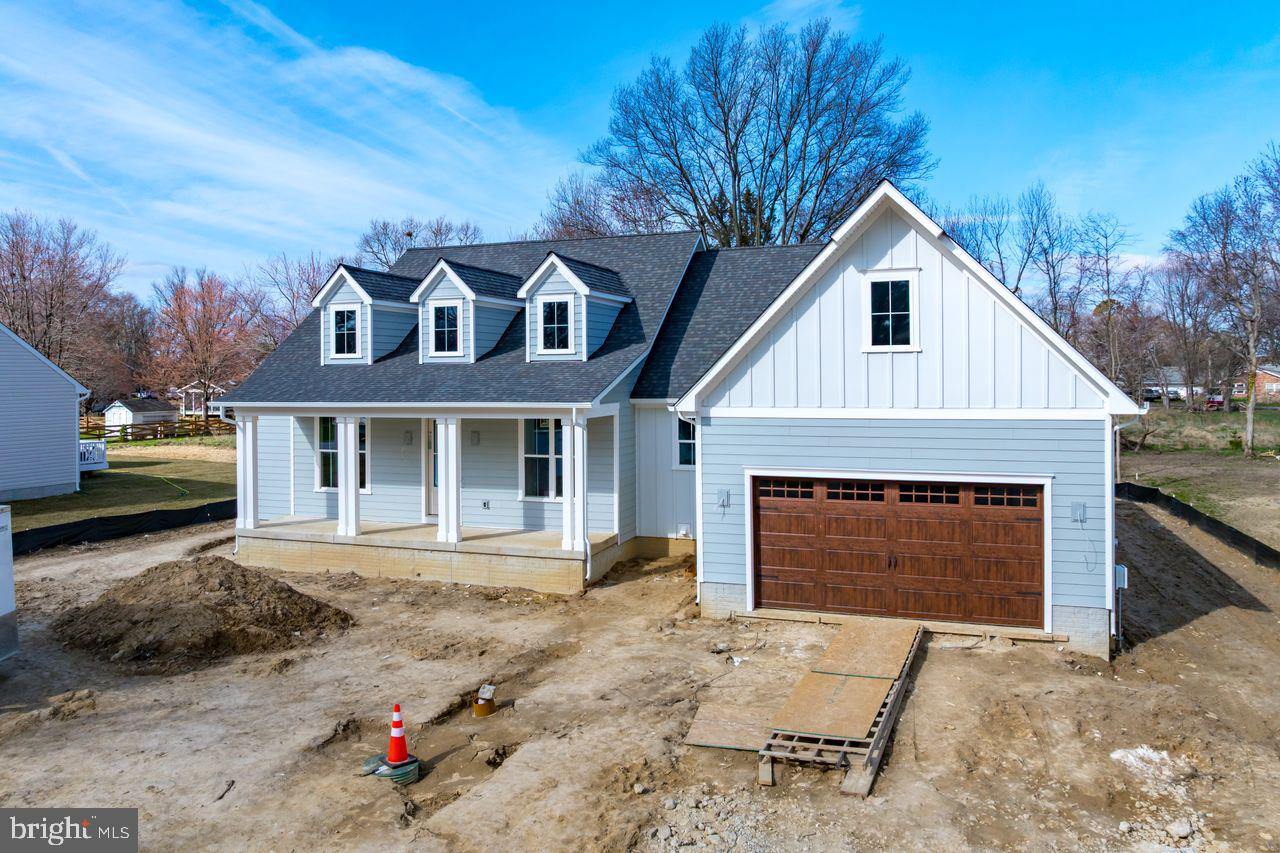 QUEEN ANNE COLONY - Residential