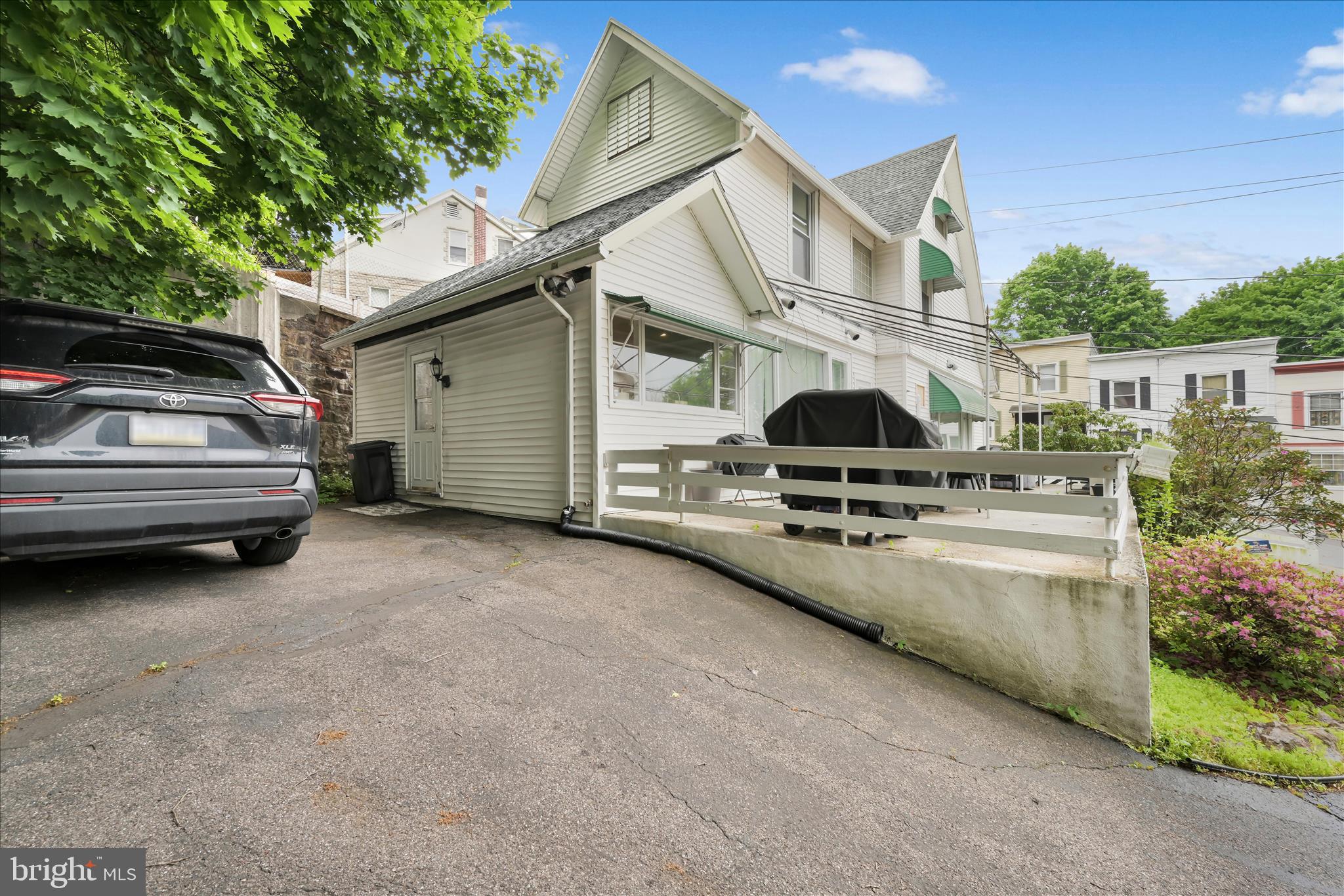 GREENWOOD HILL - Residential
