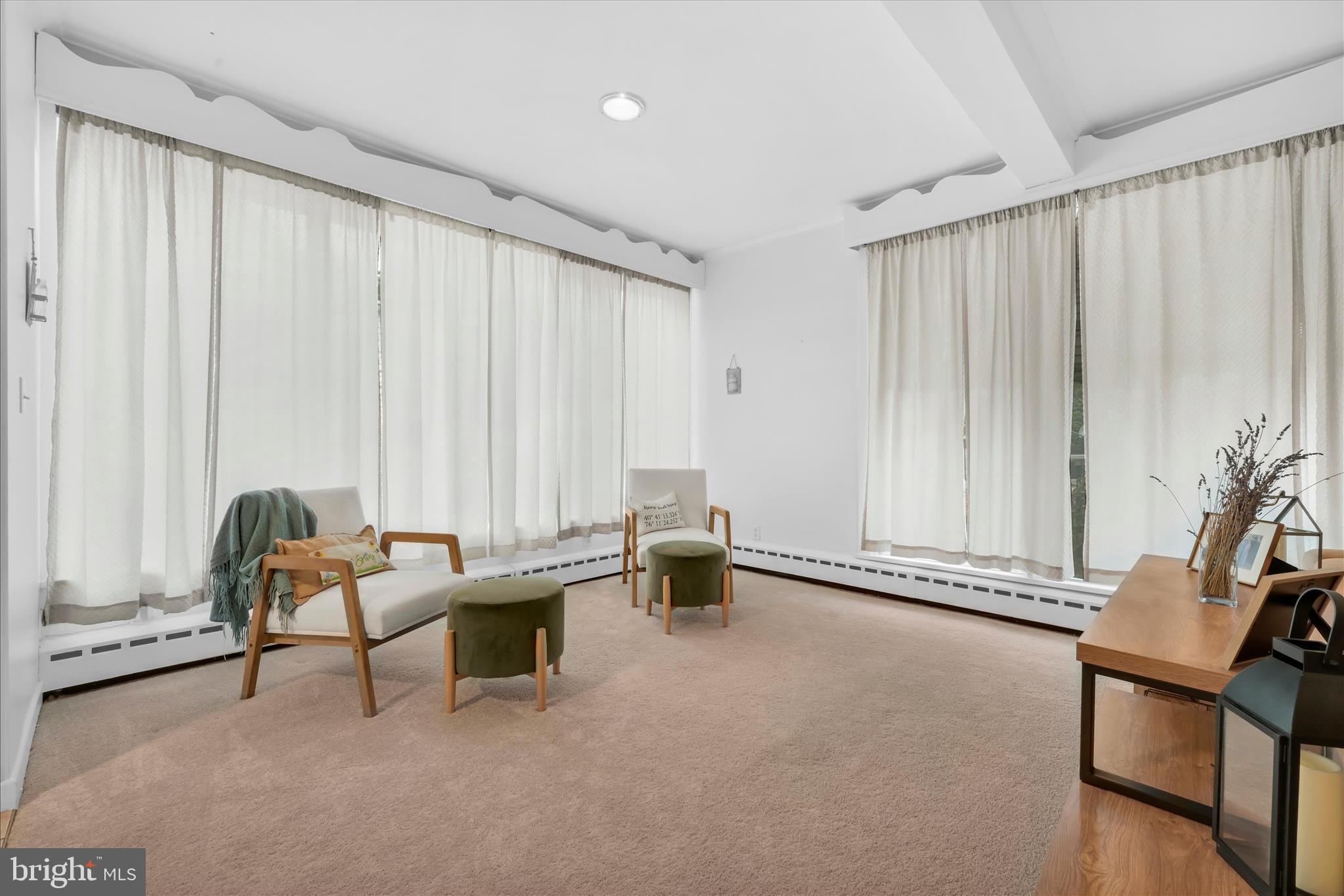 GREENWOOD HILL - Residential