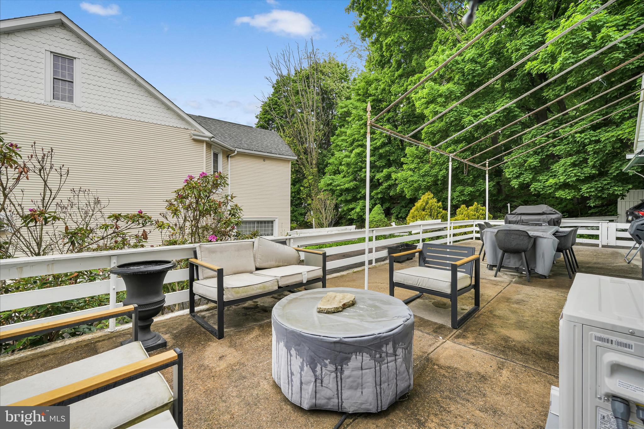 GREENWOOD HILL - Residential