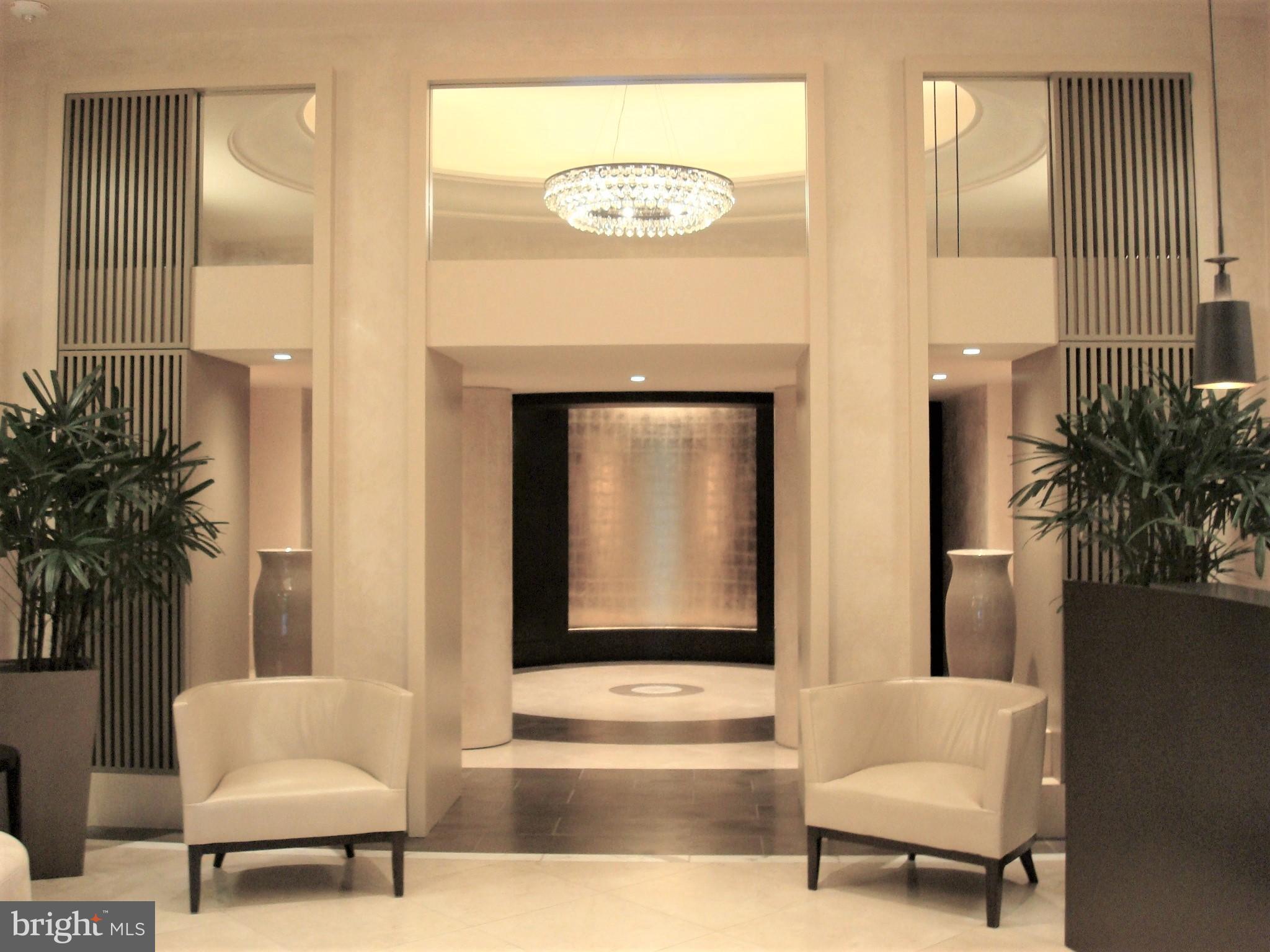 4200 NW MASSACHUSETTS AVENUE NW 313