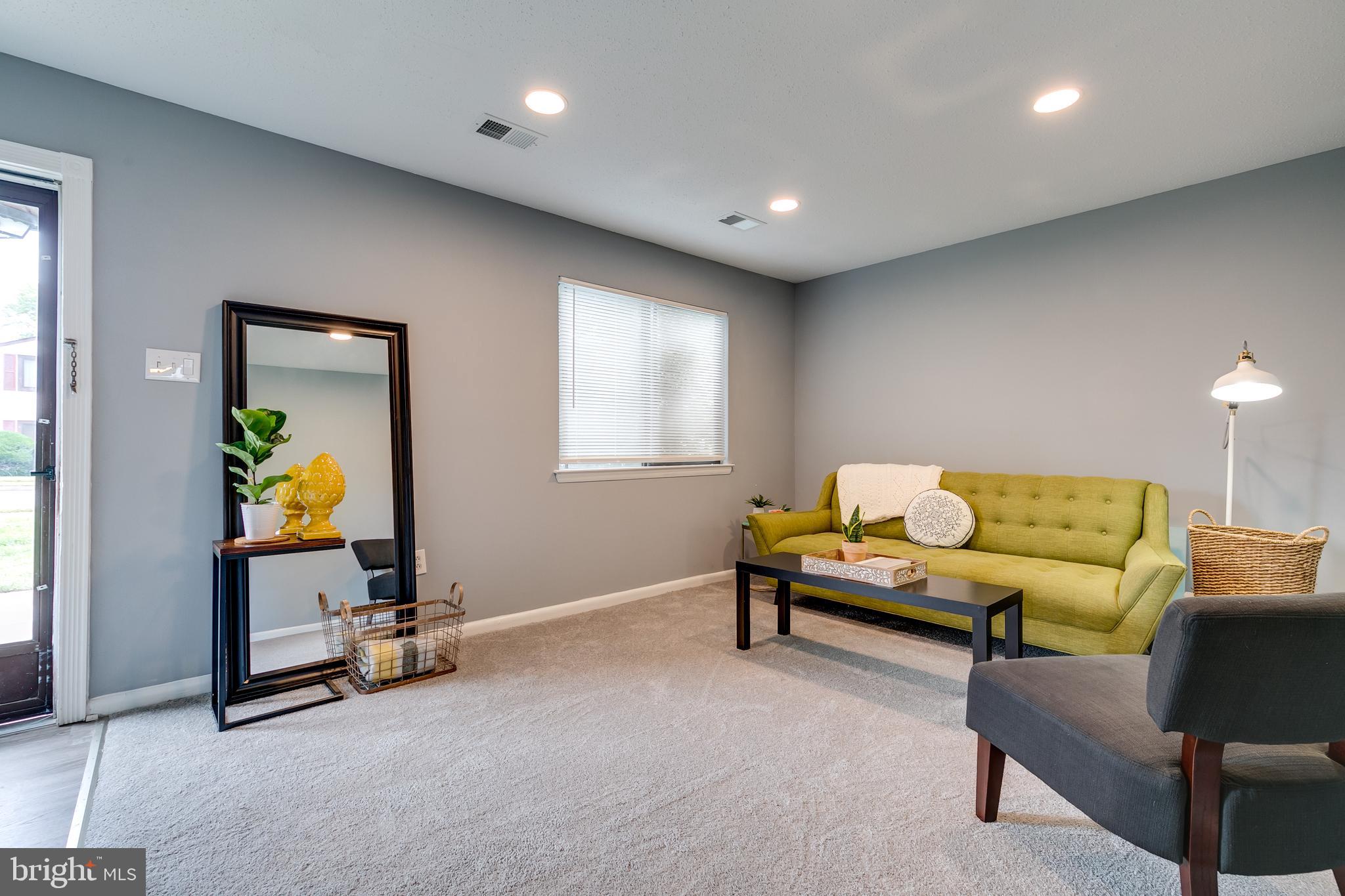 PINEWOOD FOREST - Residential Lease