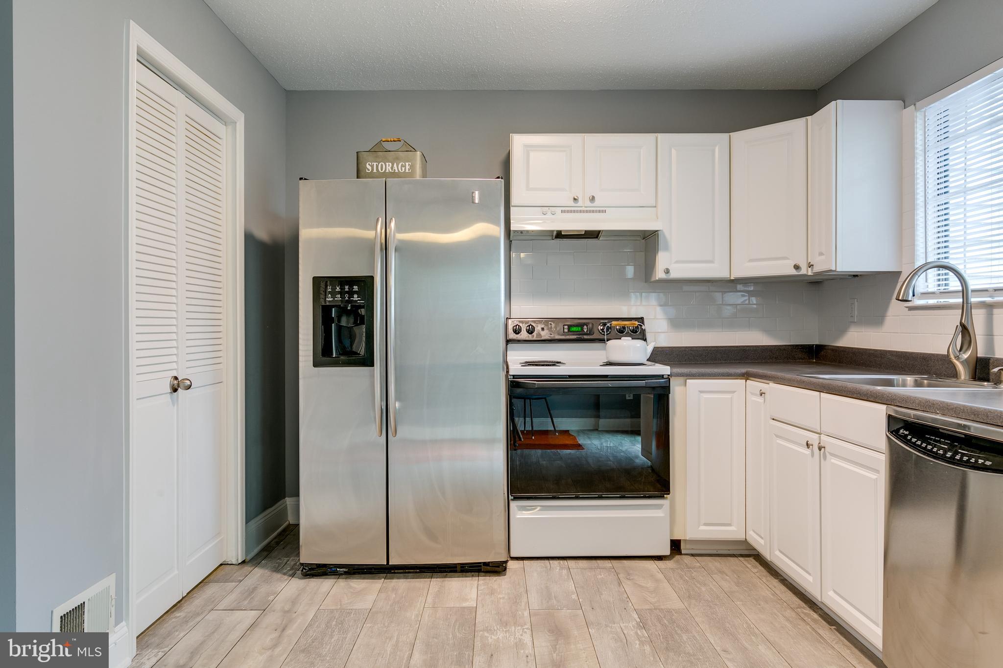 PINEWOOD FOREST - Residential Lease