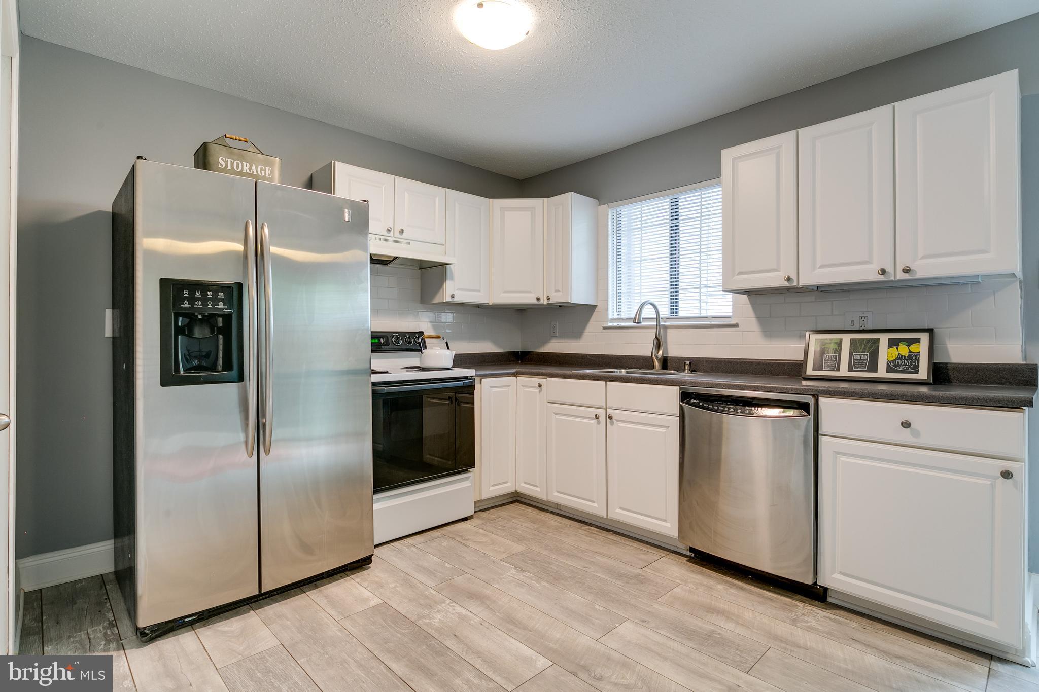 PINEWOOD FOREST - Residential Lease