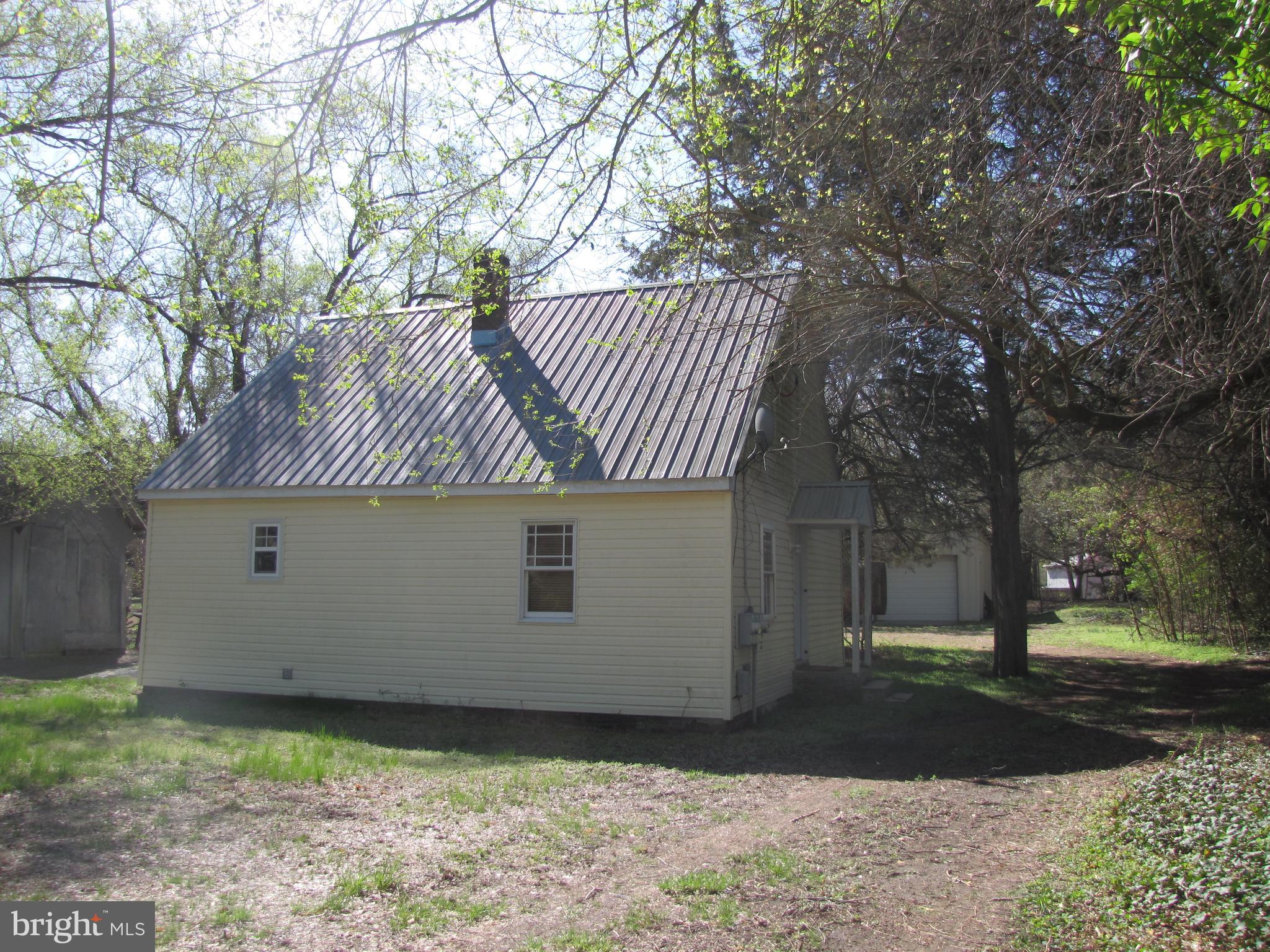 213 CENTRAL AVENUE