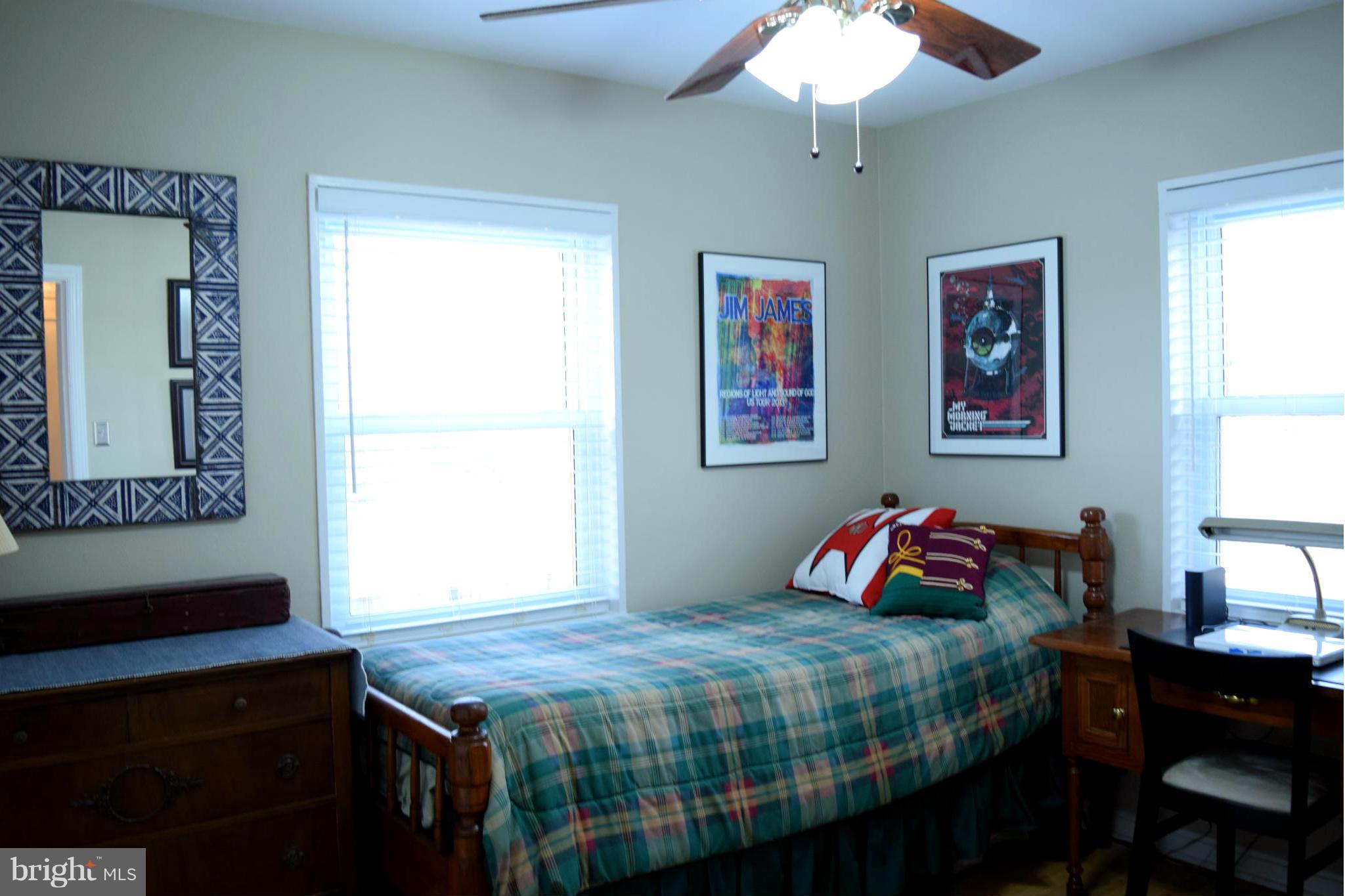 BEACON MANOR - Residential