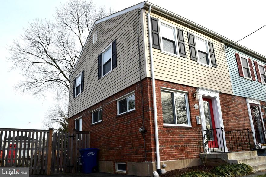 A SHOWSTOPPER! This stunning 3LvL duplex backs to the park and has detailed finishes throughout! HW s on upper and main lvls, updated kitch w/granite, stove and microwave replaced 2015. Finished w/o basement wired for surround sound. Therma-Tru fiberglass doors on front & rear, HVAC 2009, insulated siding 2010. Large Deck, dog run, garden, and delightful shed in large fenced rear yard.NO HOA FEES