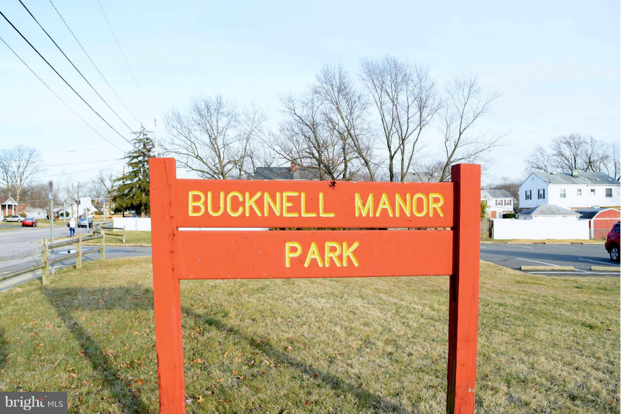 BEACON MANOR - Residential