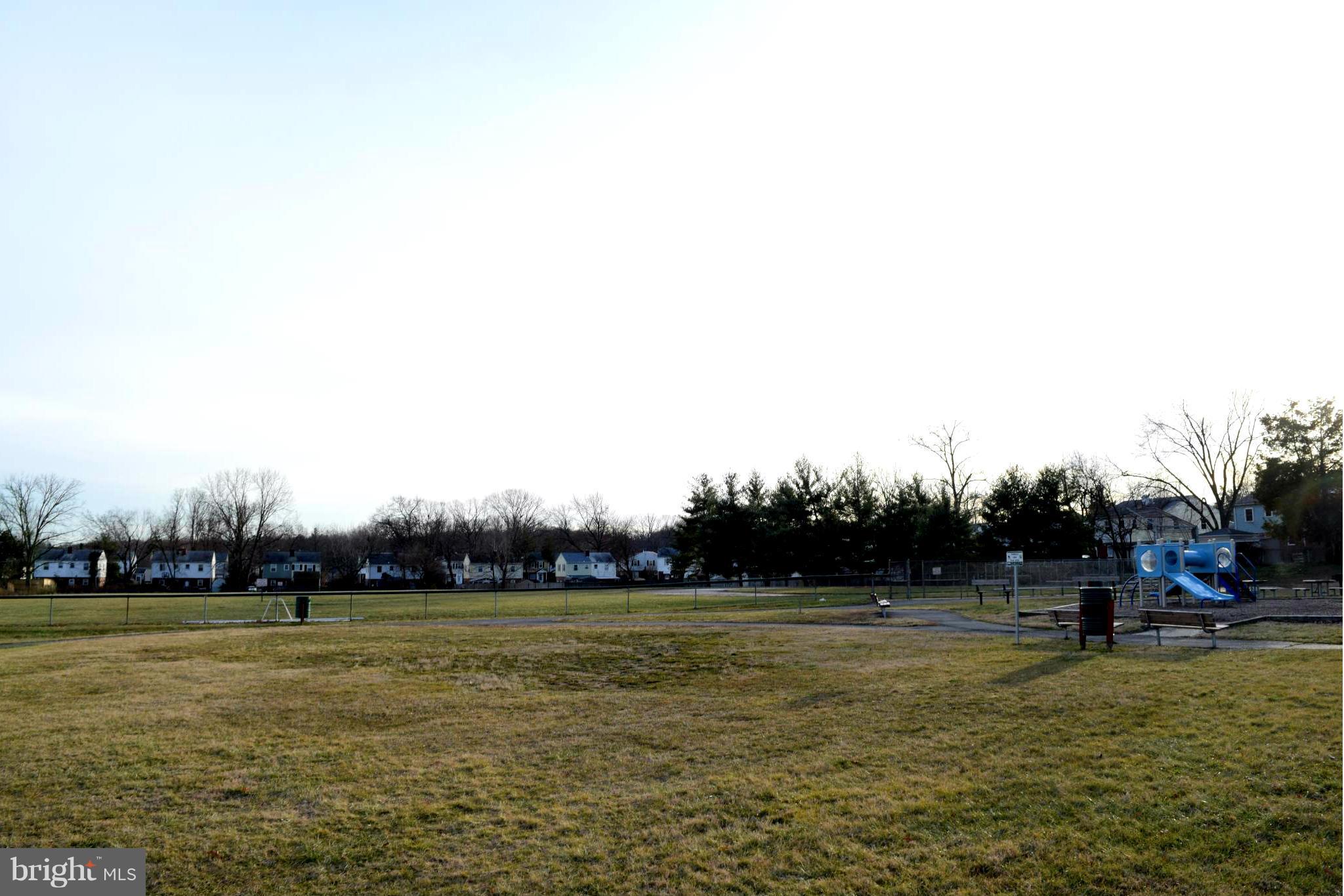 BEACON MANOR - Residential