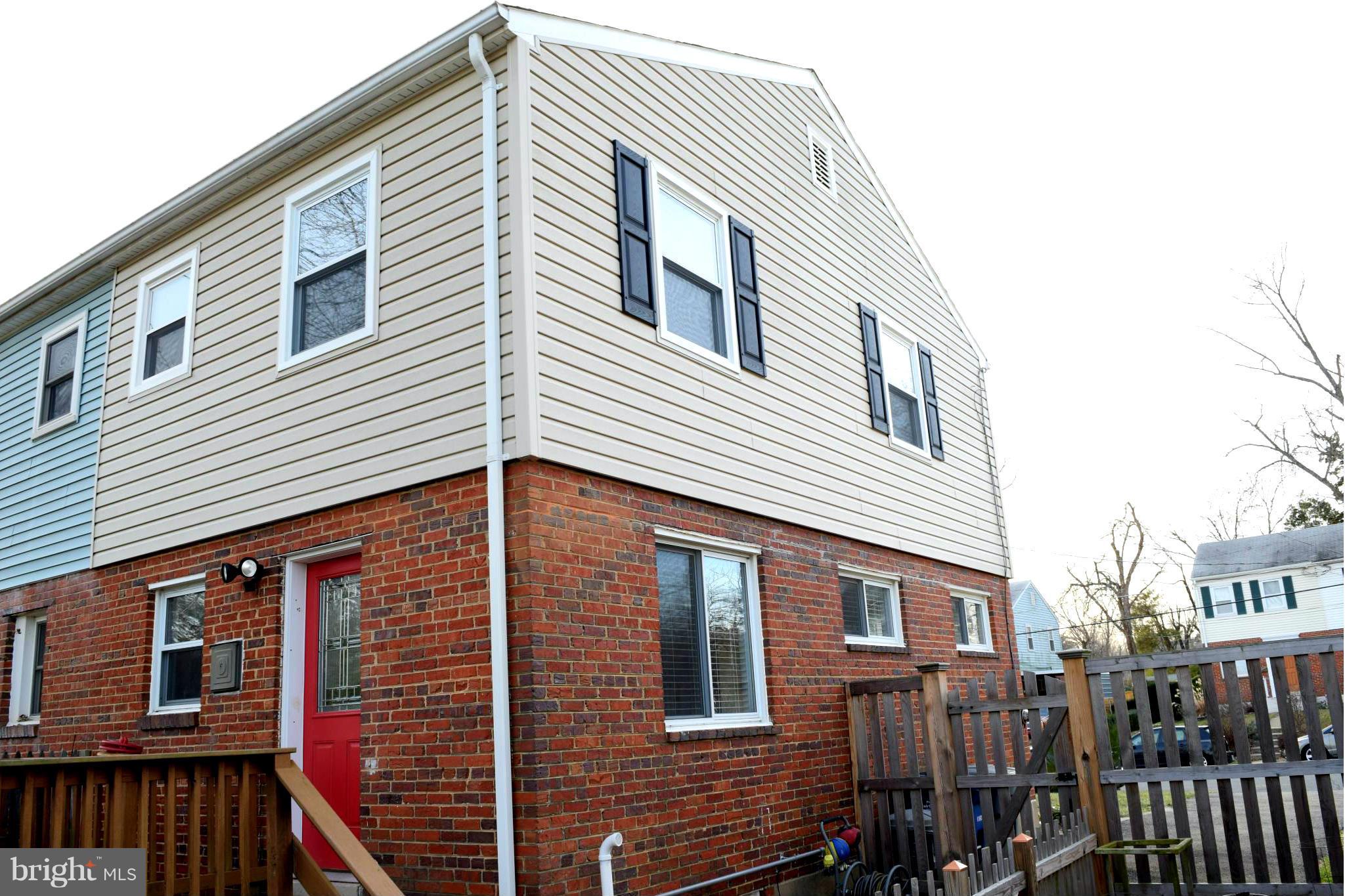 BEACON MANOR - Residential