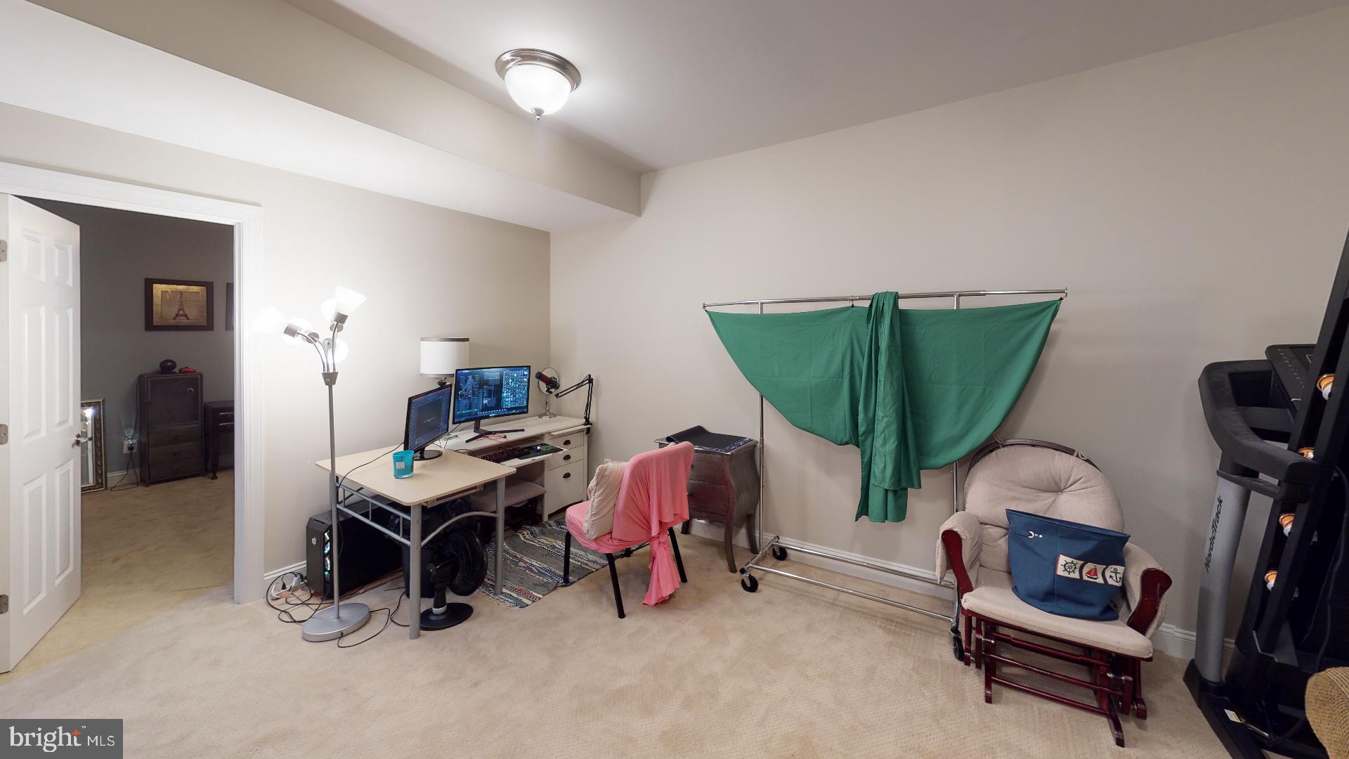 PENDERBROOKE - Residential