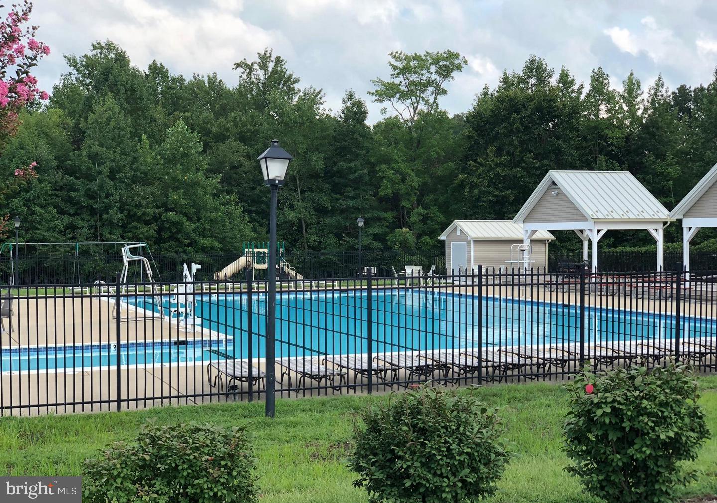 AUSTIN RIDGE - Residential