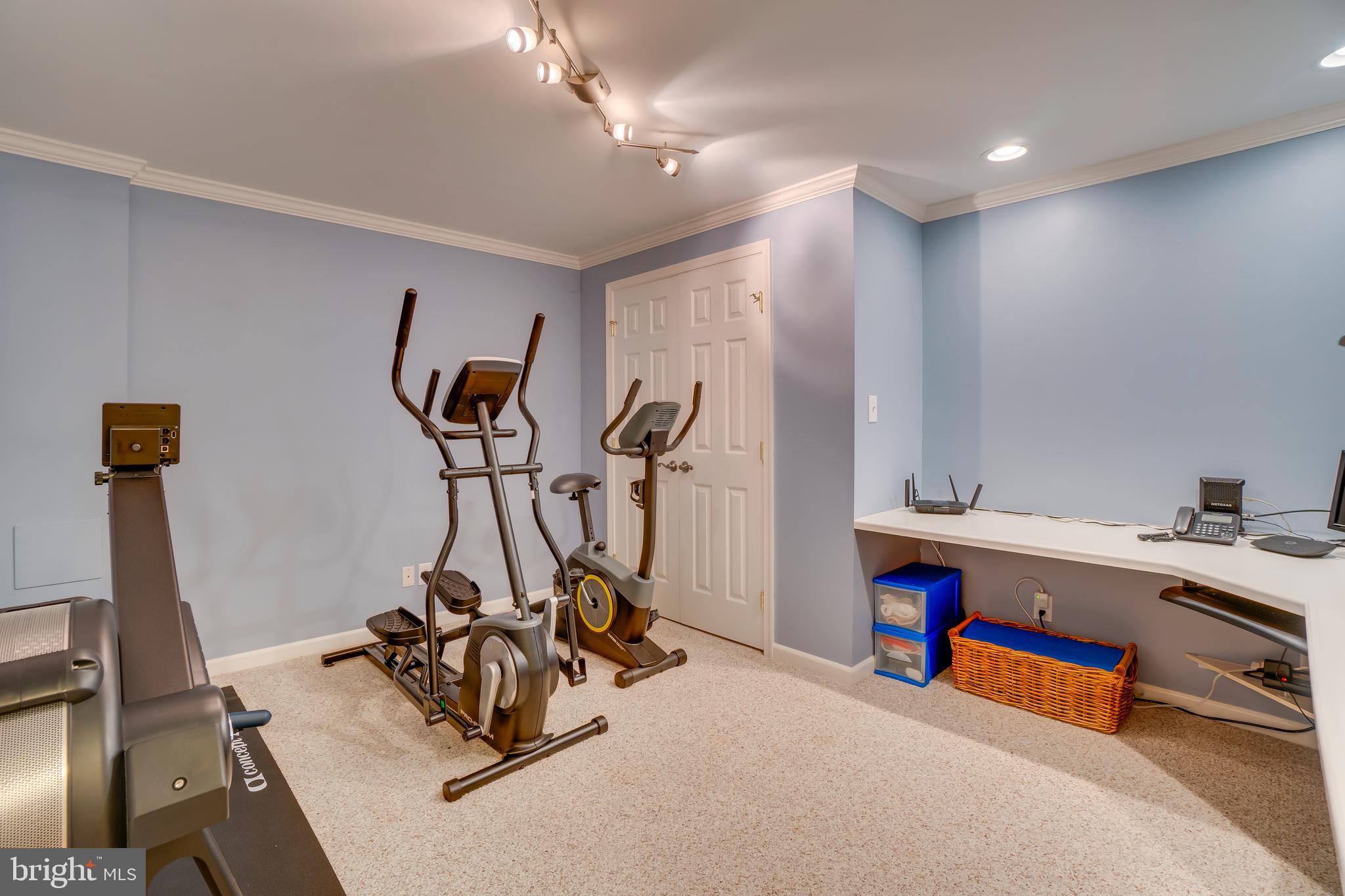 AUSTIN RIDGE - Residential