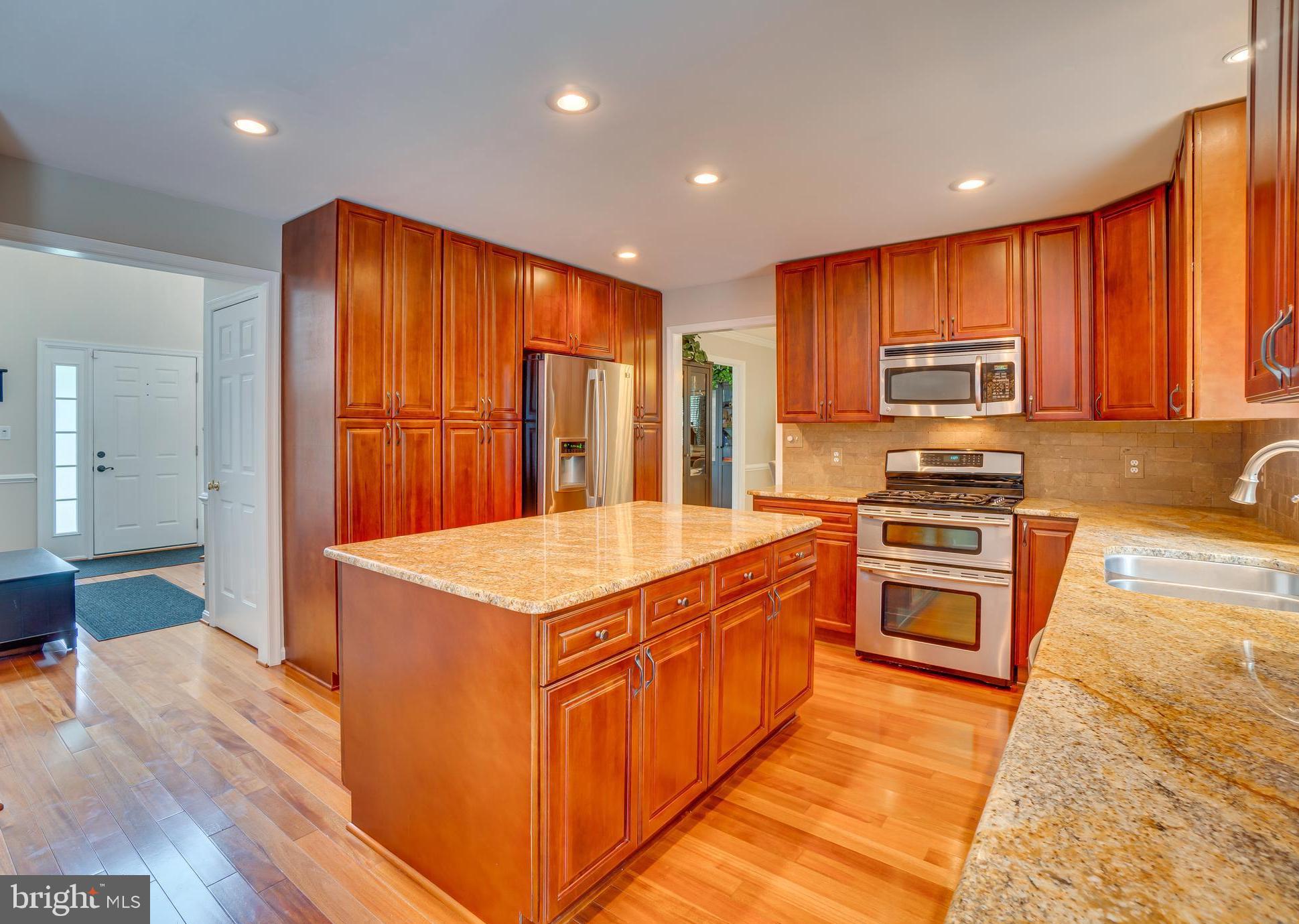 AUSTIN RIDGE - Residential