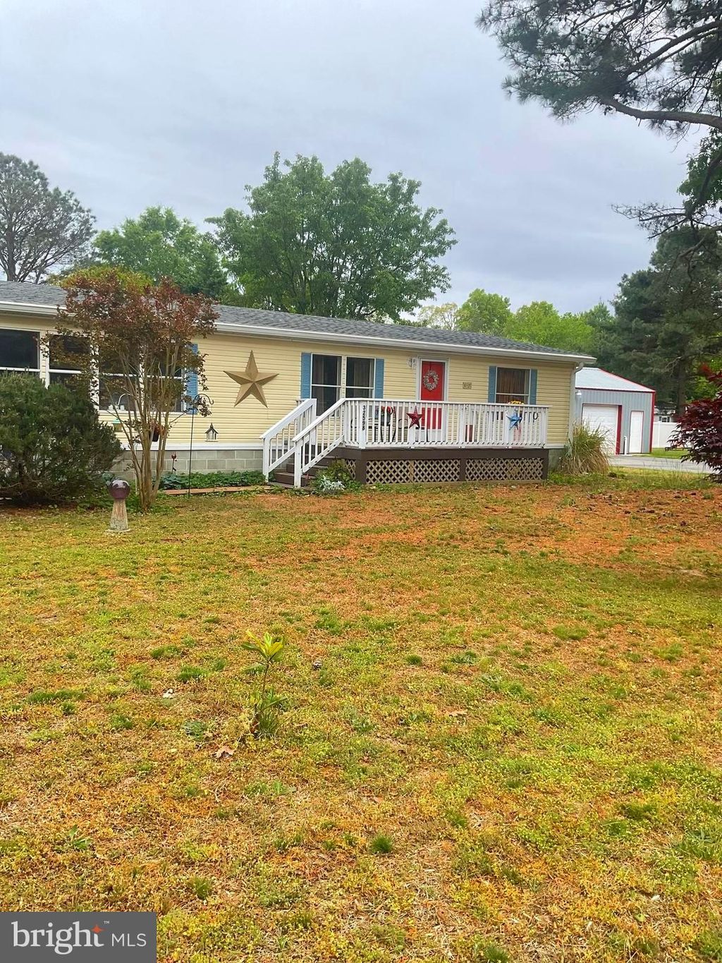 Photo of 32598 Captains Way, MILLSBORO, DE 19966 (MLS # DESU2111482)