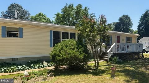 Mobile Home For Sale - 32598 Captains Way<br/> MILLSBORO, DE 19966