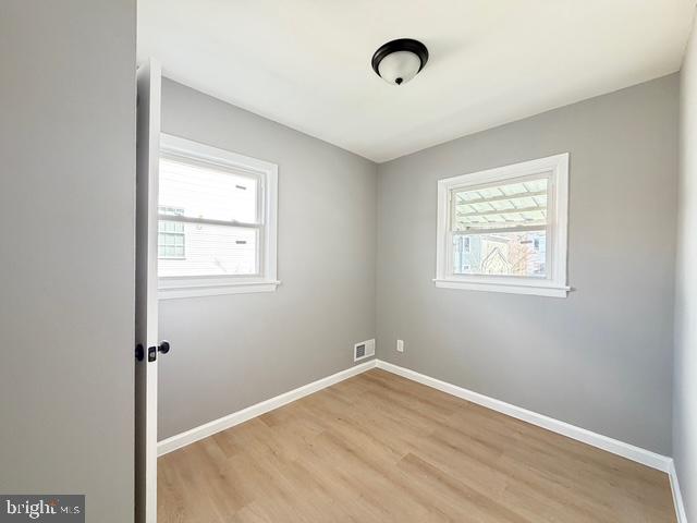 HALLS HILL - Residential