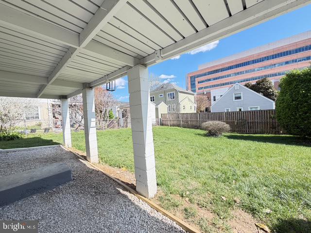 HALLS HILL - Residential