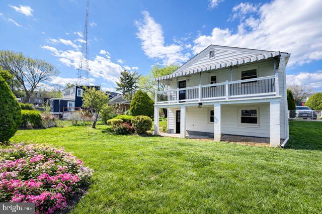 HALLS HILL - Residential