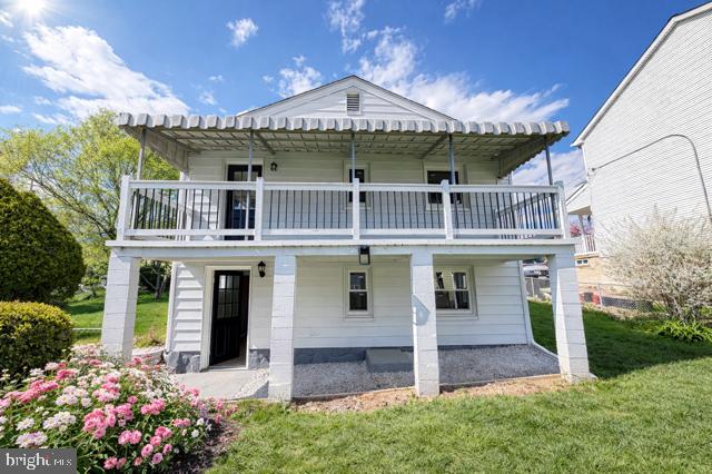 HALLS HILL - Residential