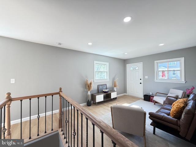 HALLS HILL - Residential